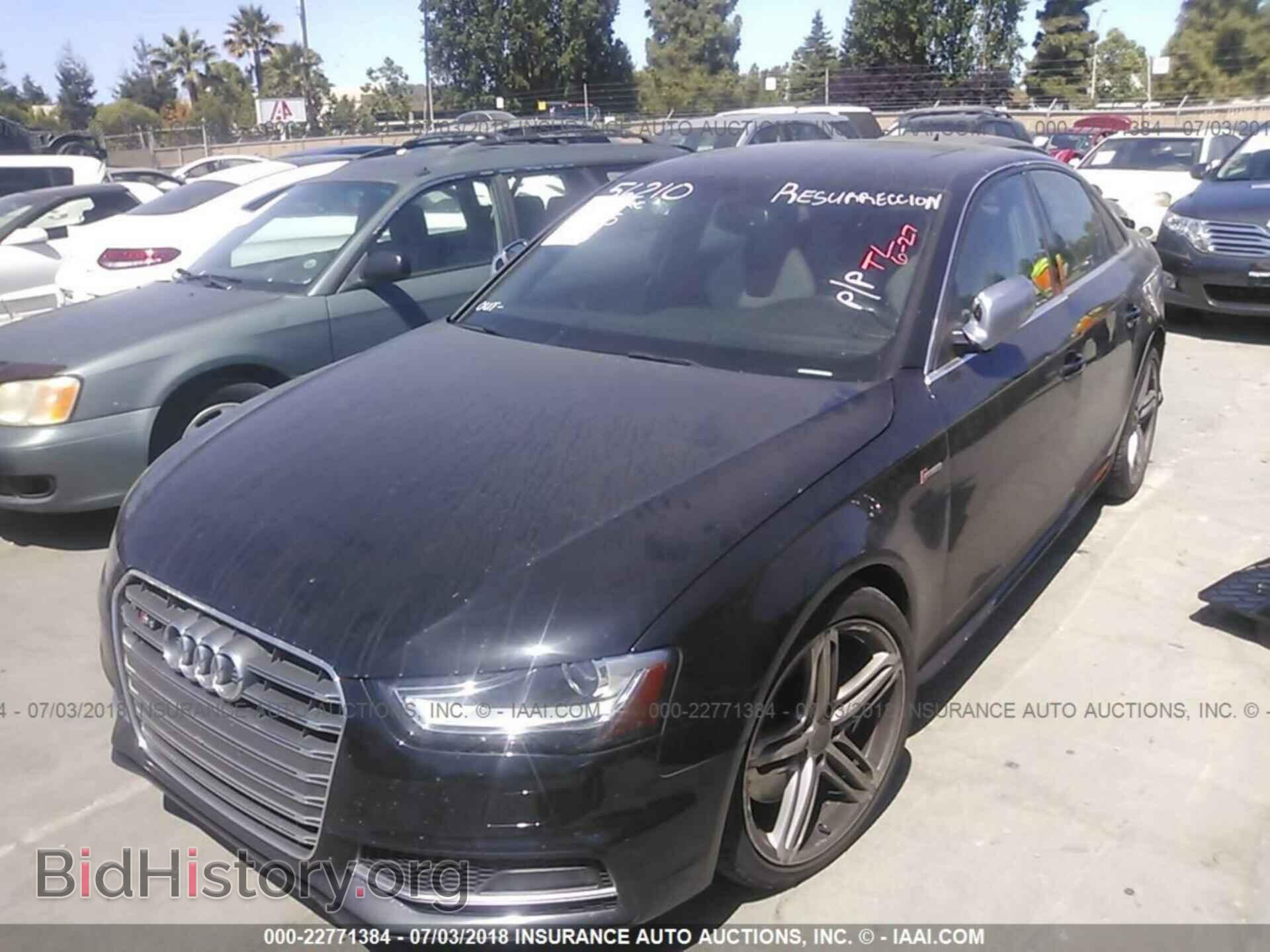 2014 Audi S4 - VIN: WAUBGAFL5EA165780 - Фото 2