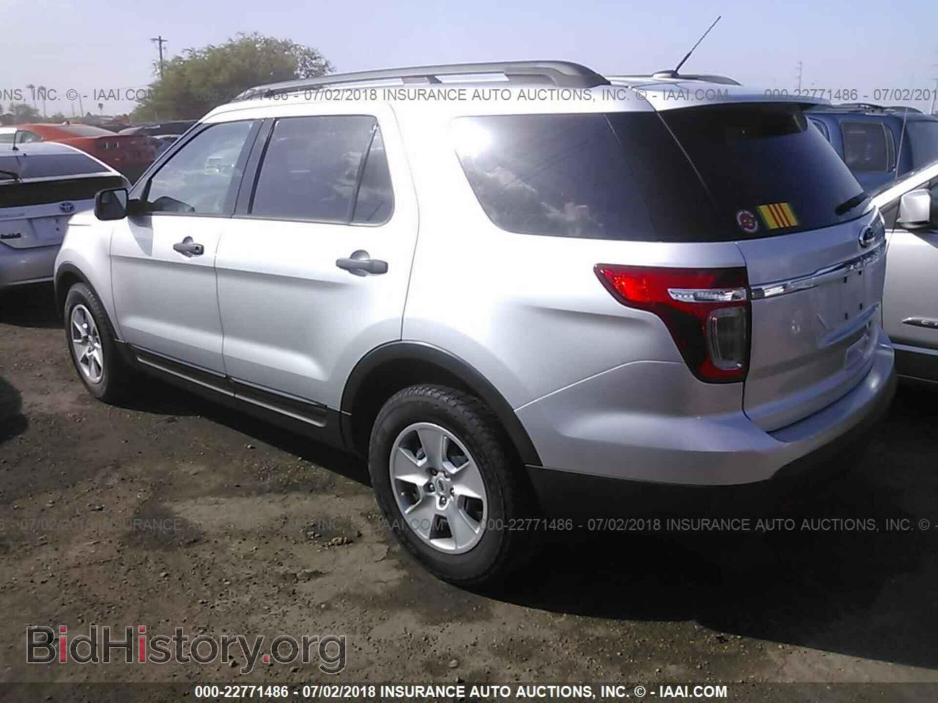 2013 Ford Explorer - VIN: 1FM5K7B81DGB57766 - Photo 3
