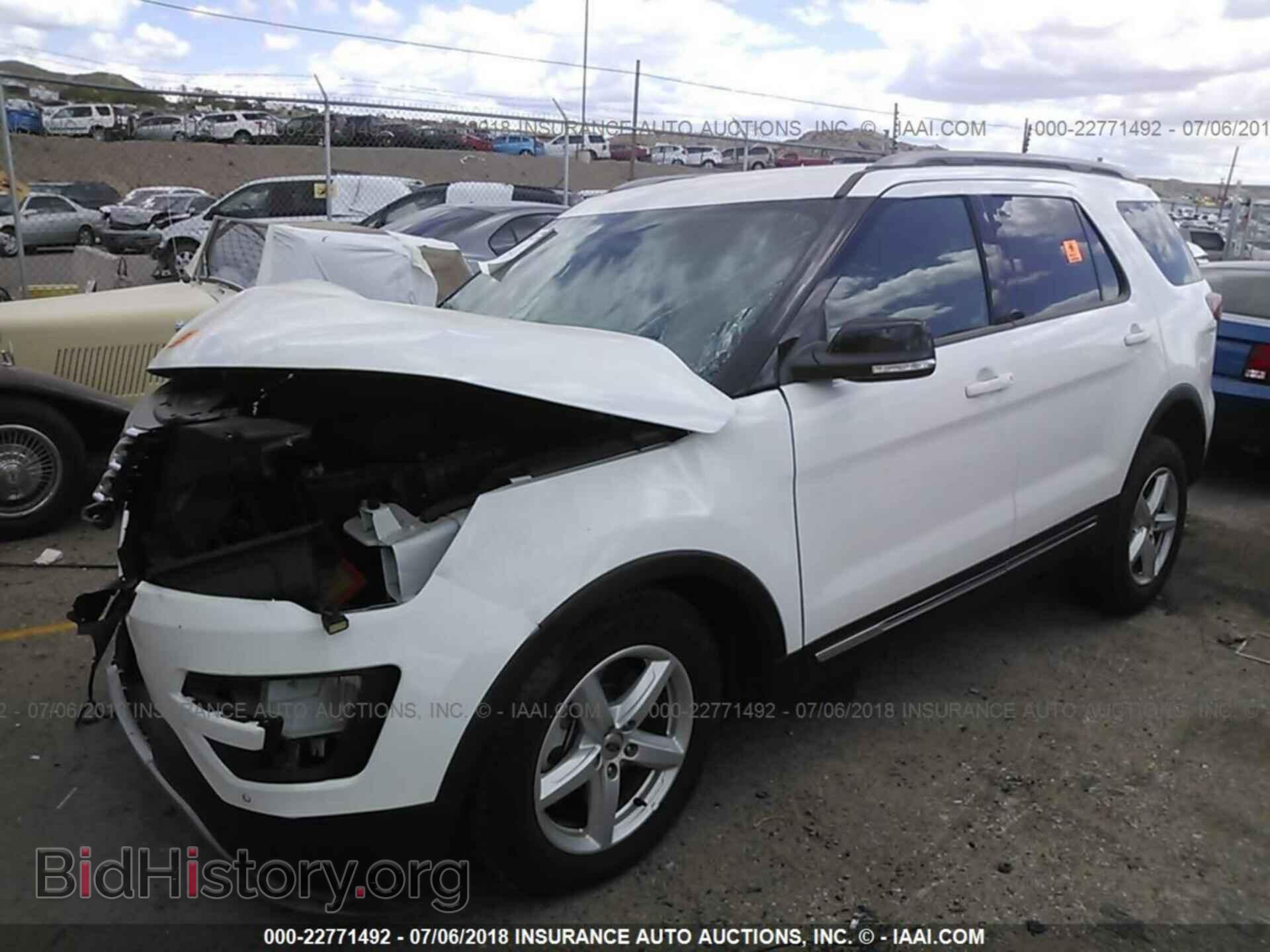 2017 Ford Explorer - VIN: 1FM5K8D87HGD53994 - Photo 2