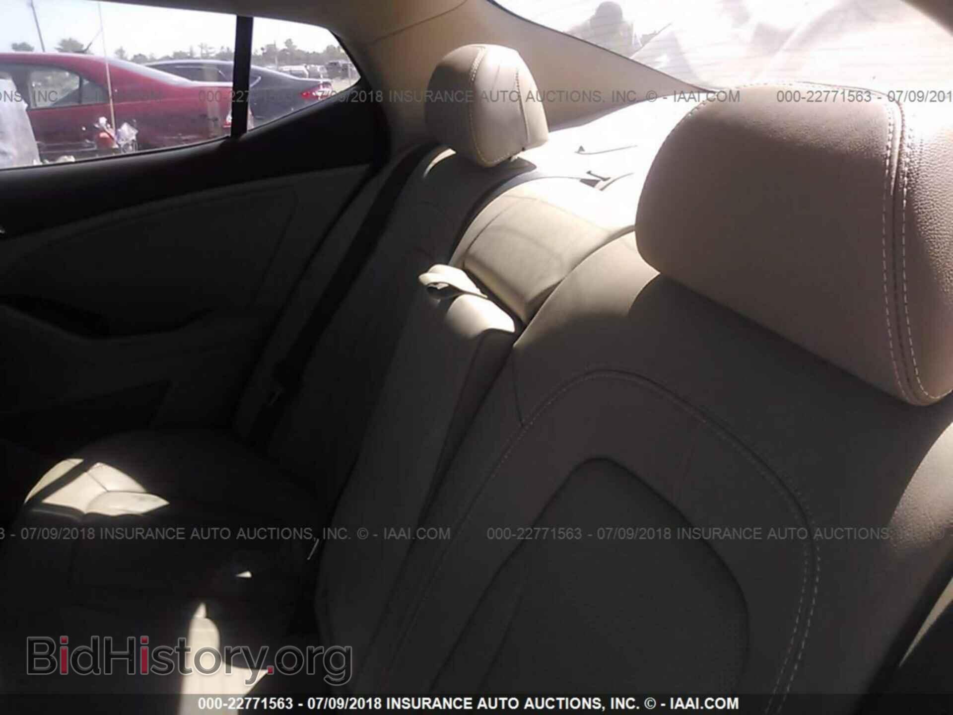 2011 Kia Optima - VIN: KNAGN4A73B5072753 - Фото 8