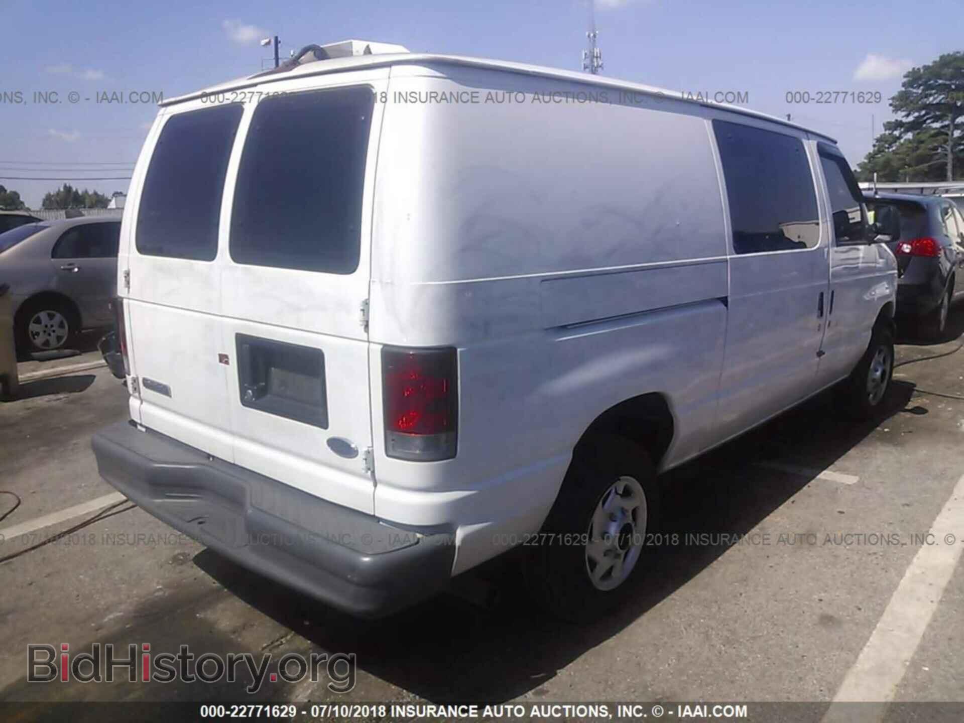 2006 FORD ECONOLINE - VIN: 1FTNE24L16DA03448 - Фото 4