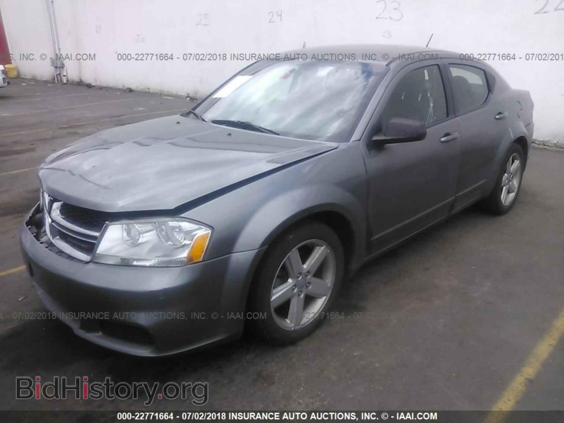 2013 Dodge Avenger - VIN: 1C3CDZAB5DN722518 - Фото 2