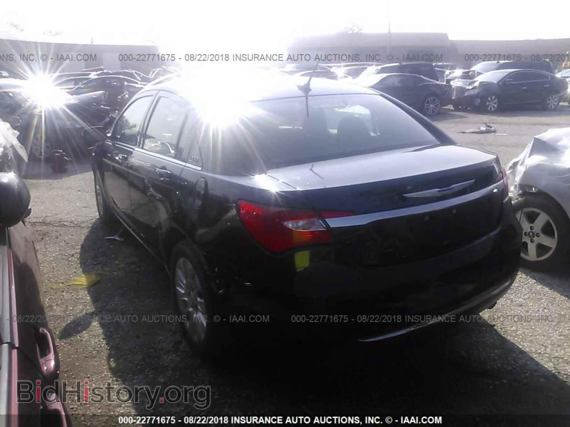 2012 Chrysler 200 - VIN: 1C3CCBAB4CN172222 - Фото 3