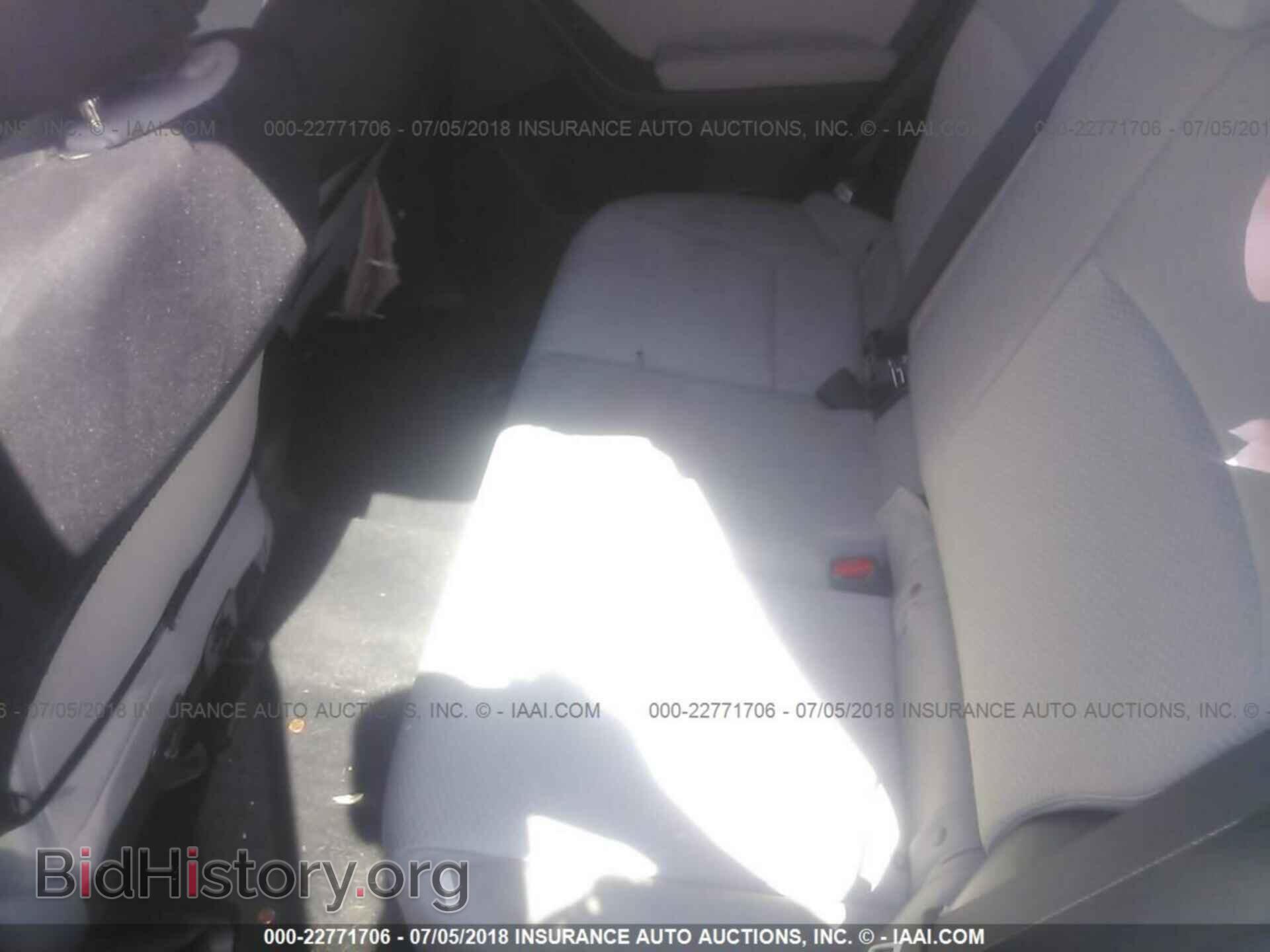 2014 Subaru Forester - VIN: JF2SJAAC0EH461780 - Photo 8