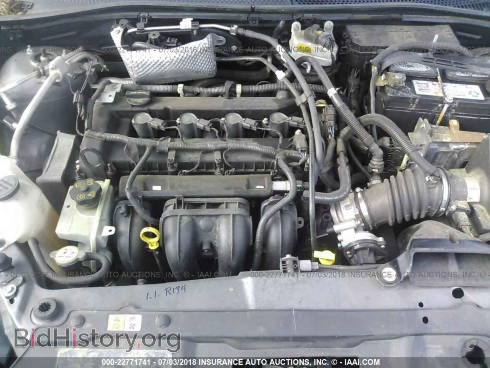 2011 Ford Focus - VIN: 1FAHP3GN2BW184123 - Фото 10