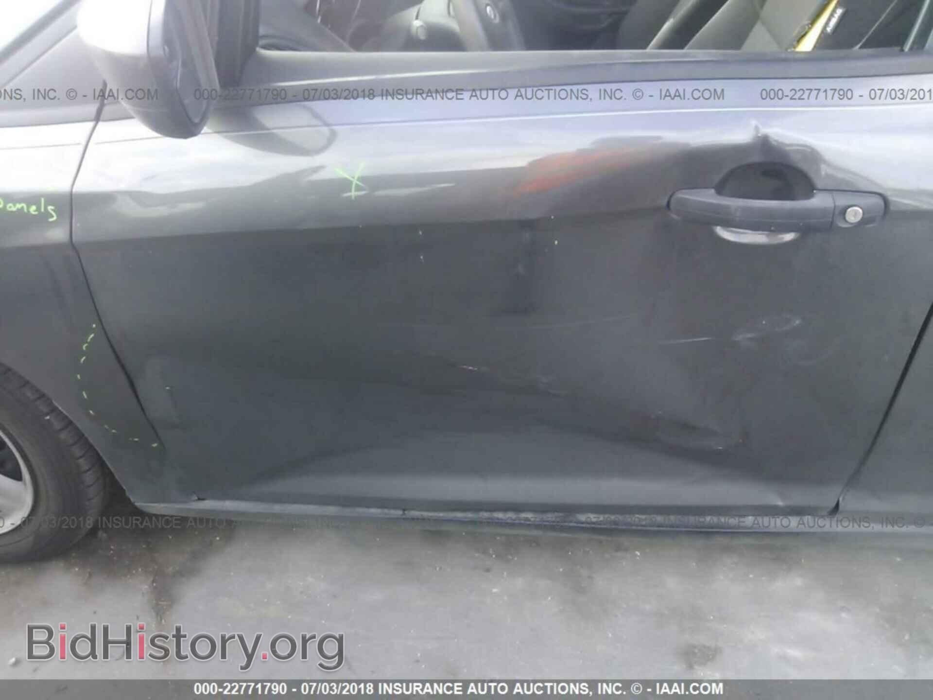 2015 Ford Focus - VIN: 1FADP3E27FL347718 - Photo 6