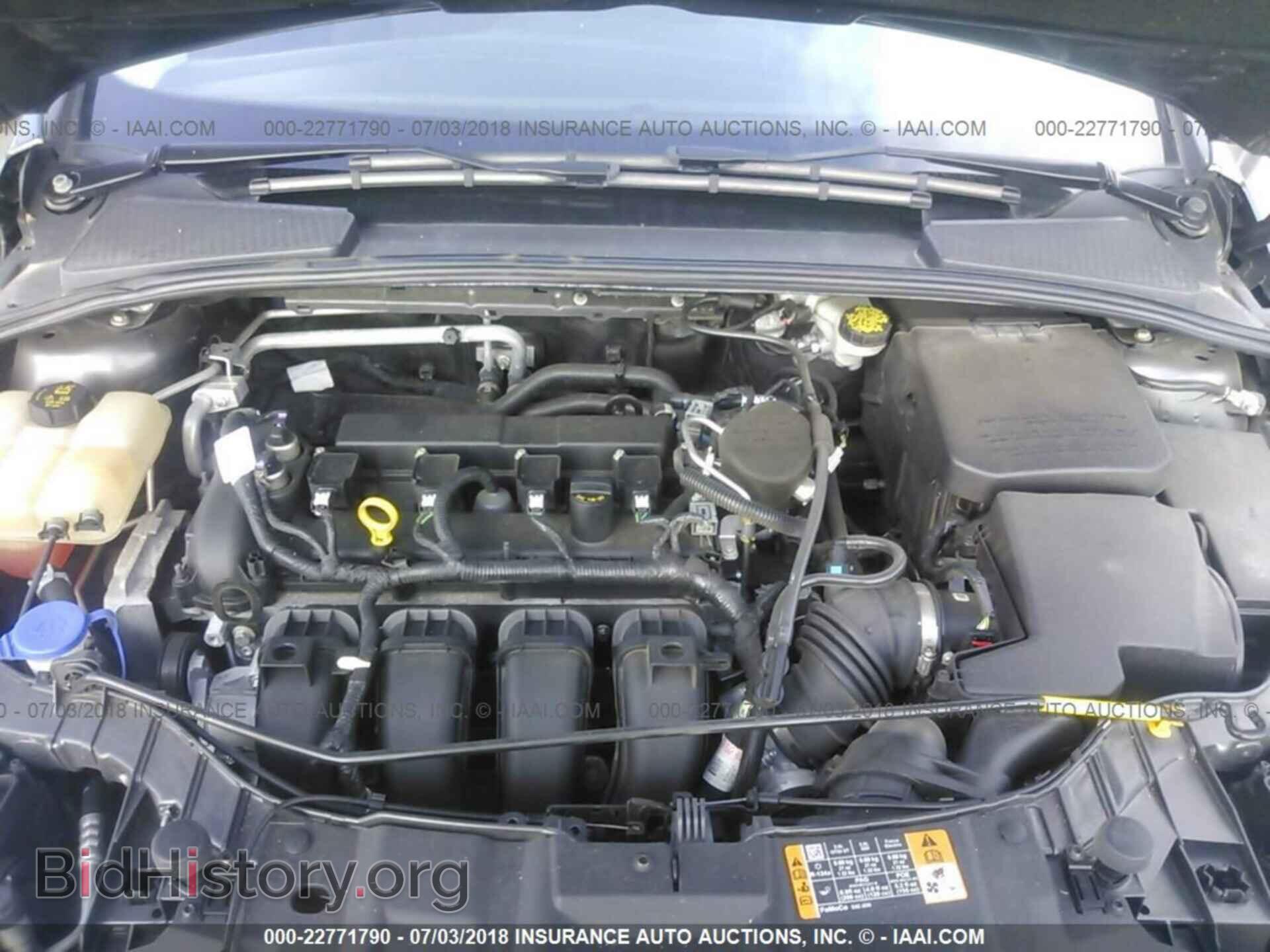 2015 Ford Focus - VIN: 1FADP3E27FL347718 - Photo 10