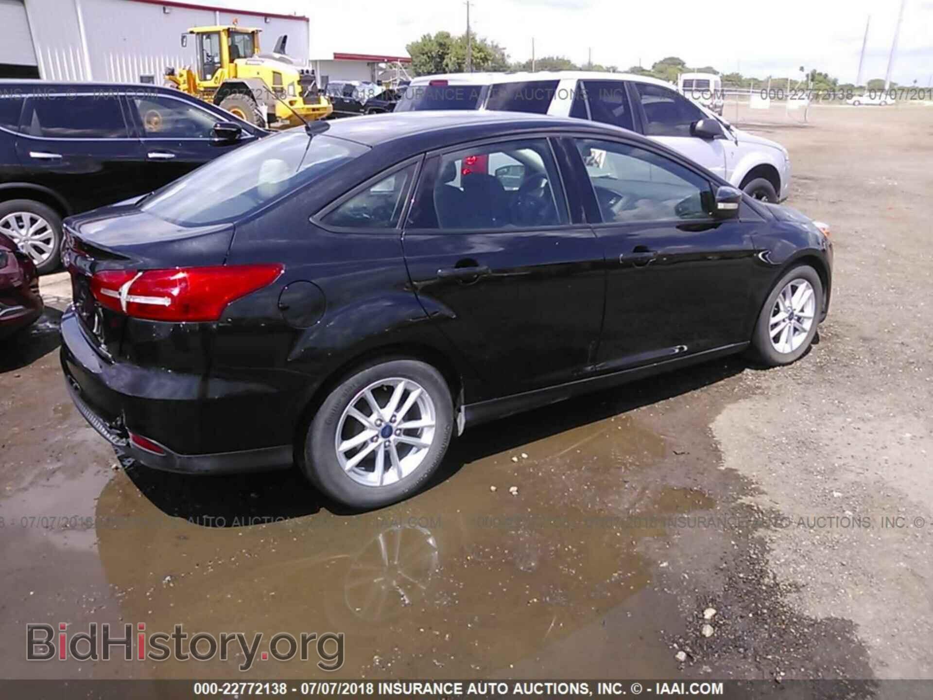 2015 Ford Focus - VIN: 1FADP3F29FL230656 - Фото 4