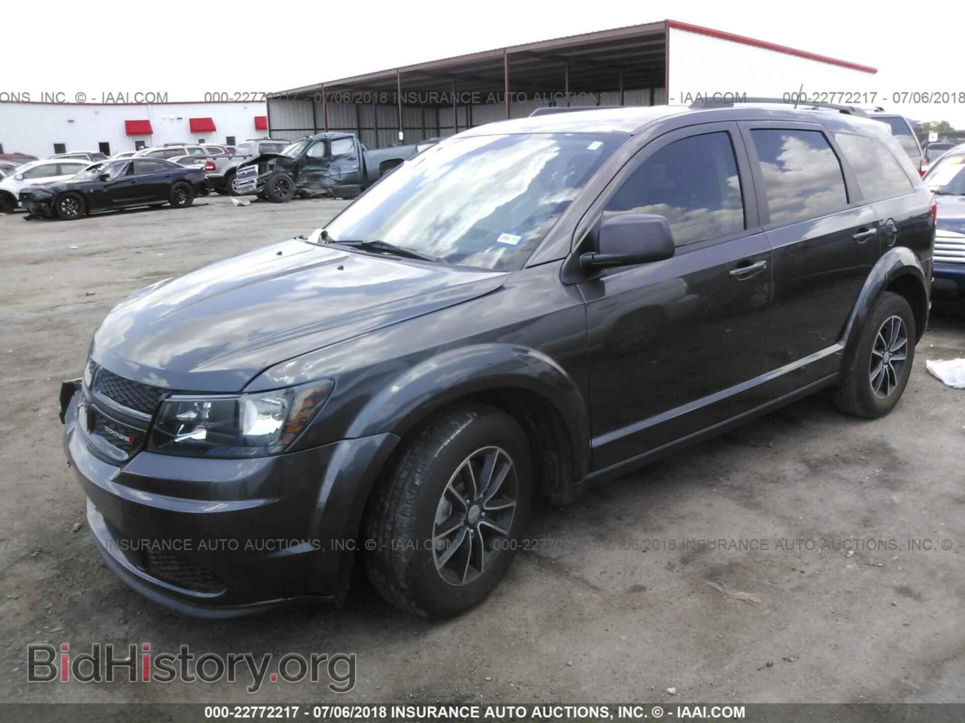 2017 Dodge Journey - VIN: 3C4PDCAB1HT705554 - Photo 2