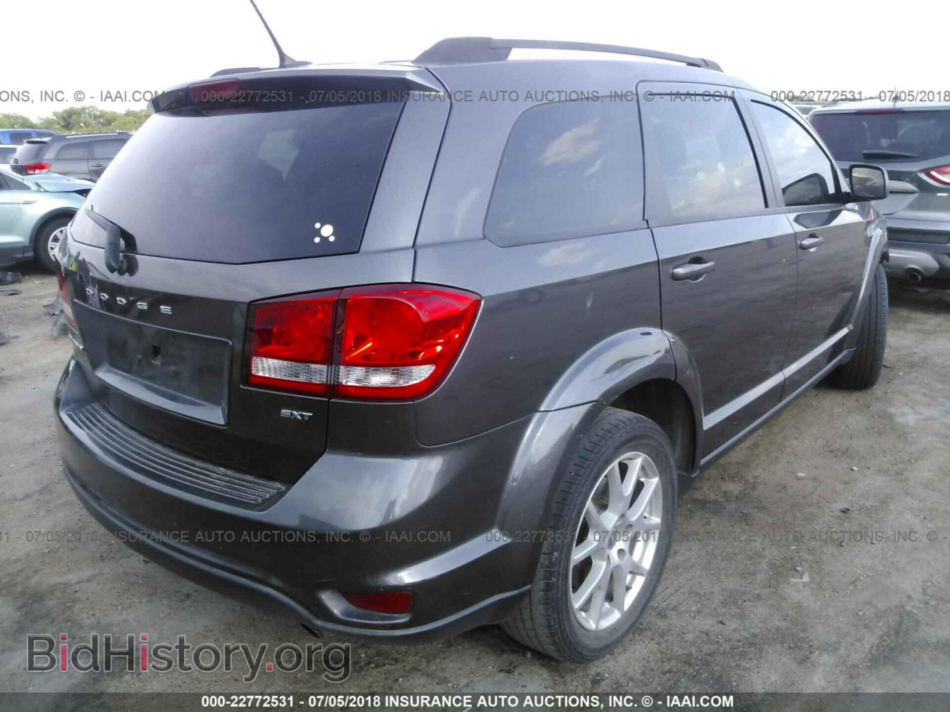 2014 Dodge Journey - VIN: 3C4PDCBBXET280586 - Фото 4