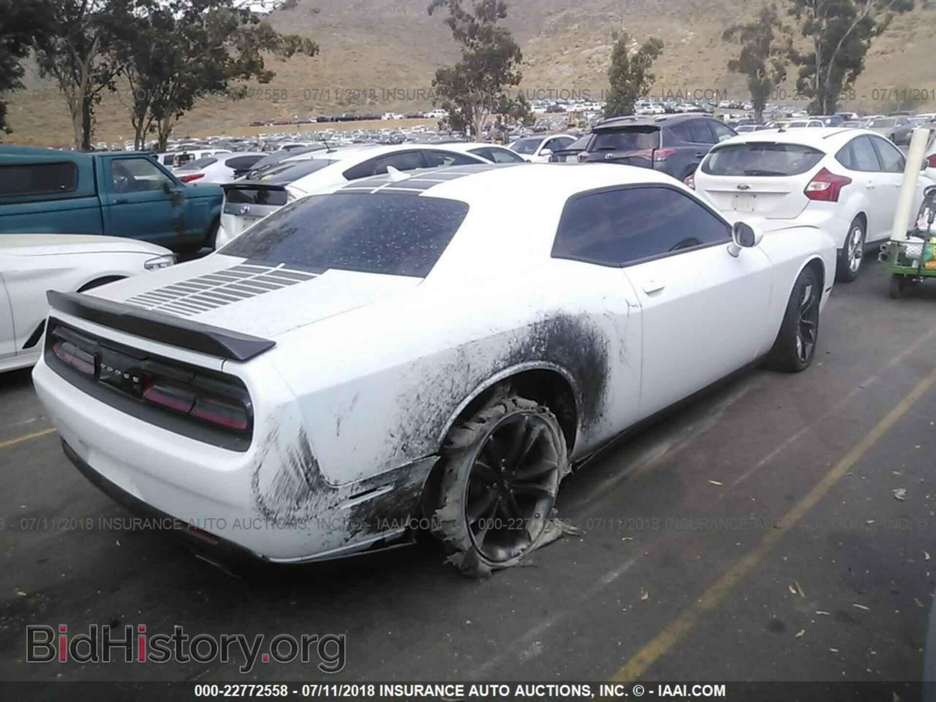 2017 Dodge Challenger - VIN: 2C3CDZAG6HH502105 - Фото 4