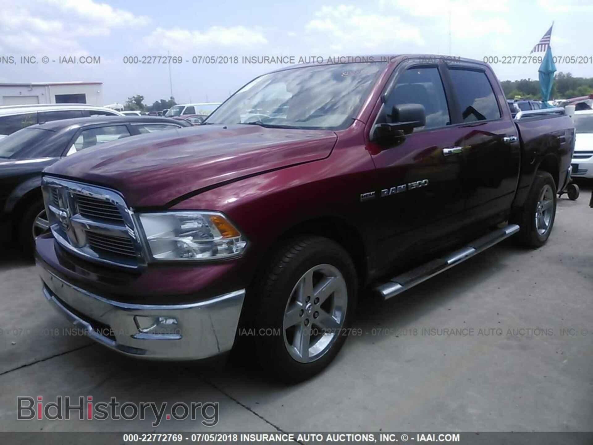 2012 Dodge Ram 1500 - VIN: 1C6RD7LT9CS150215 - Photo 2