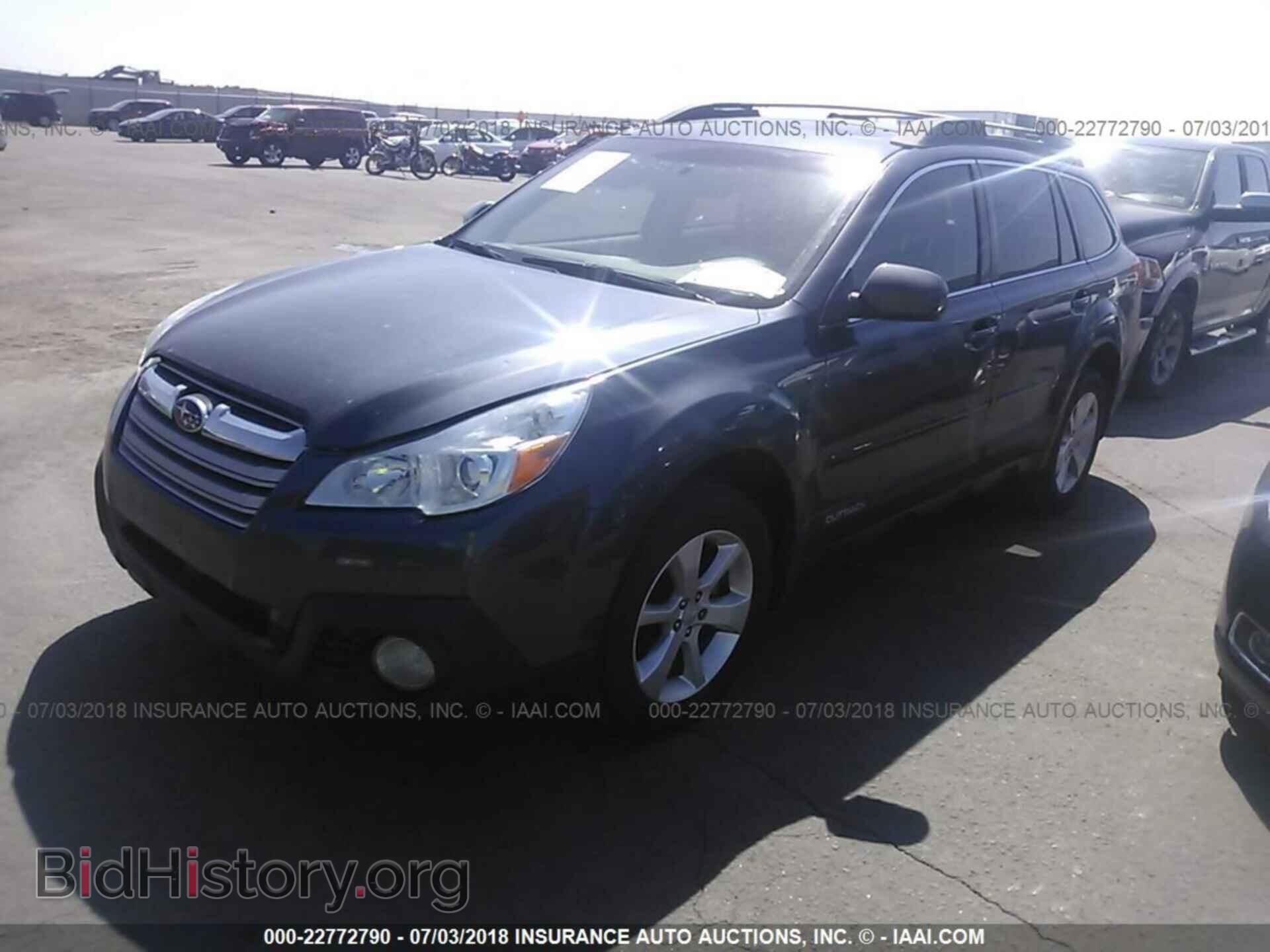 2013 Subaru Outback - VIN: 4S4BRBGC8D3323710 - Фото 2