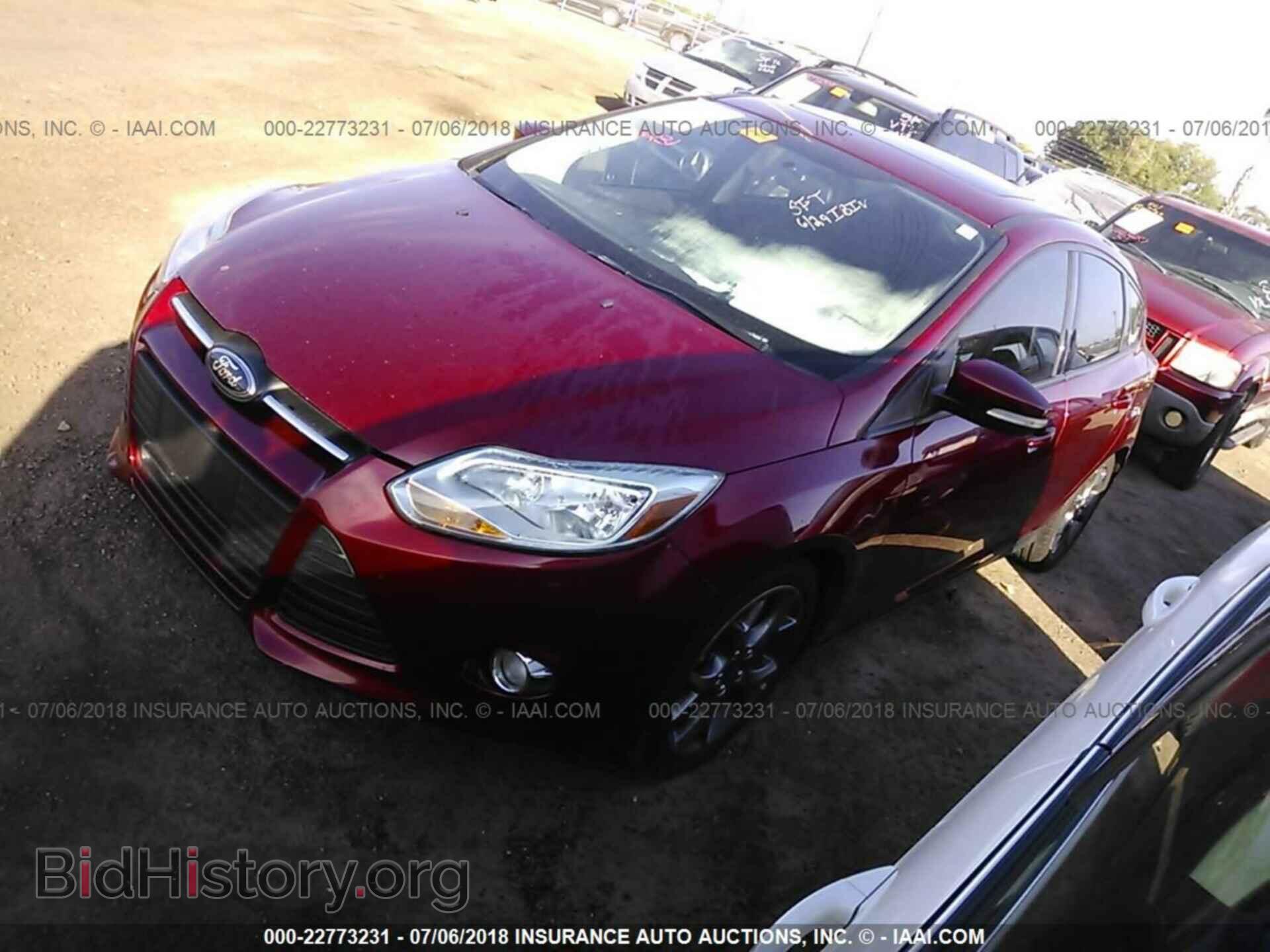 2014 Ford Focus - VIN: 1FADP3K25EL186983 - Фото 2