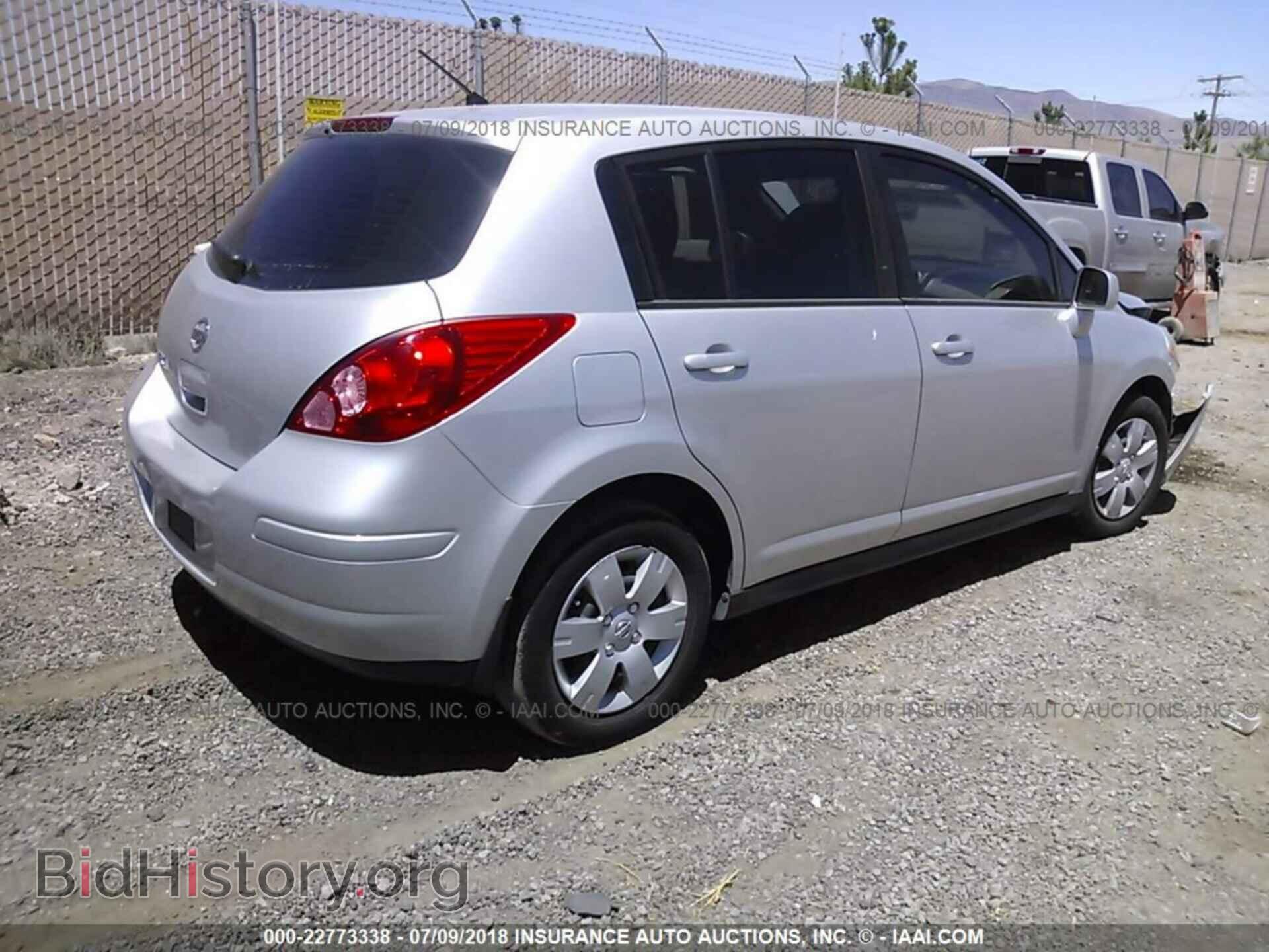 2011 Nissan Versa - VIN: 3N1BC1CP6BL372949 - Фото 4