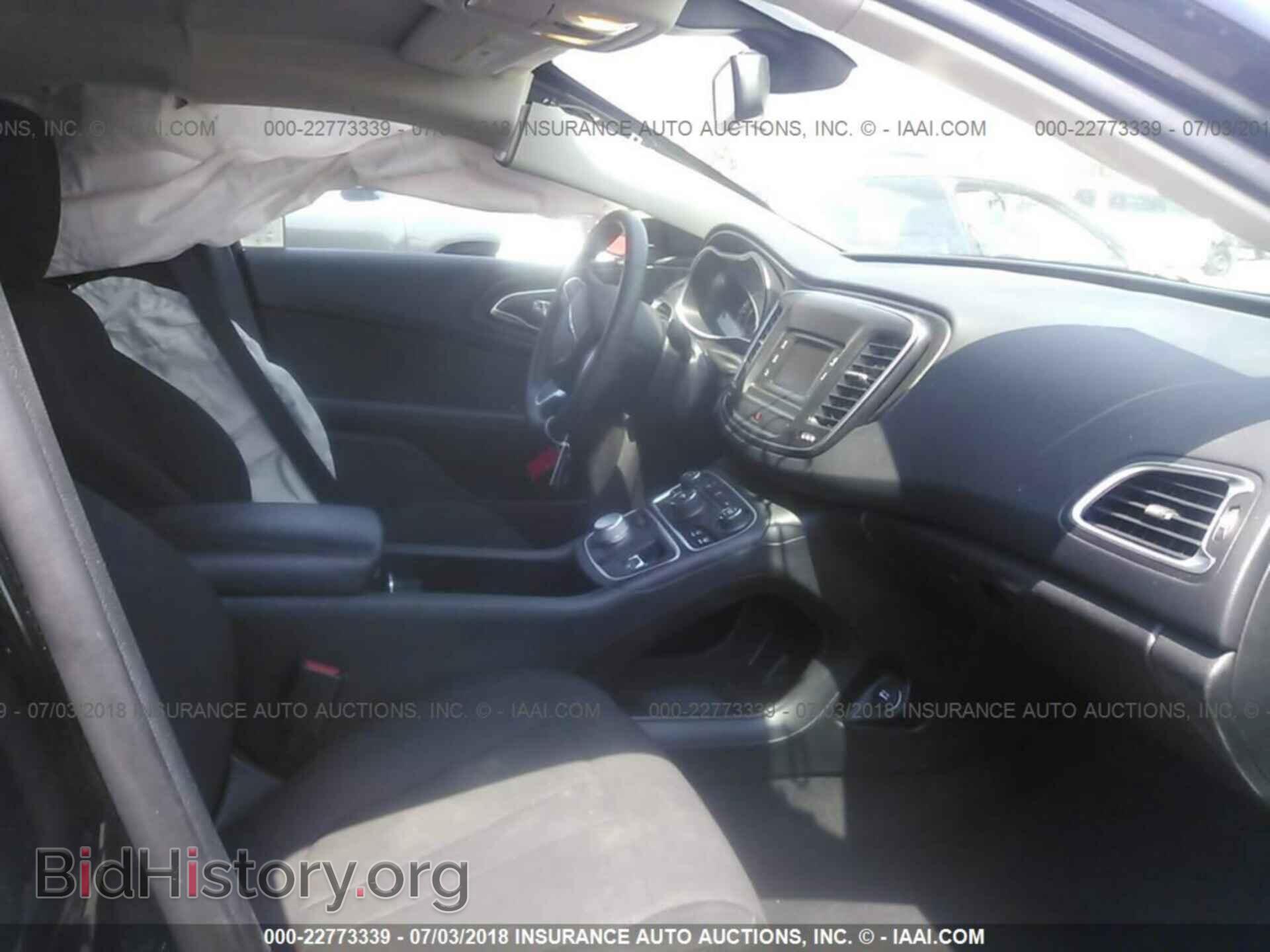 2016 Chrysler 200 - VIN: 1C3CCCAB4GN173091 - Фото 5