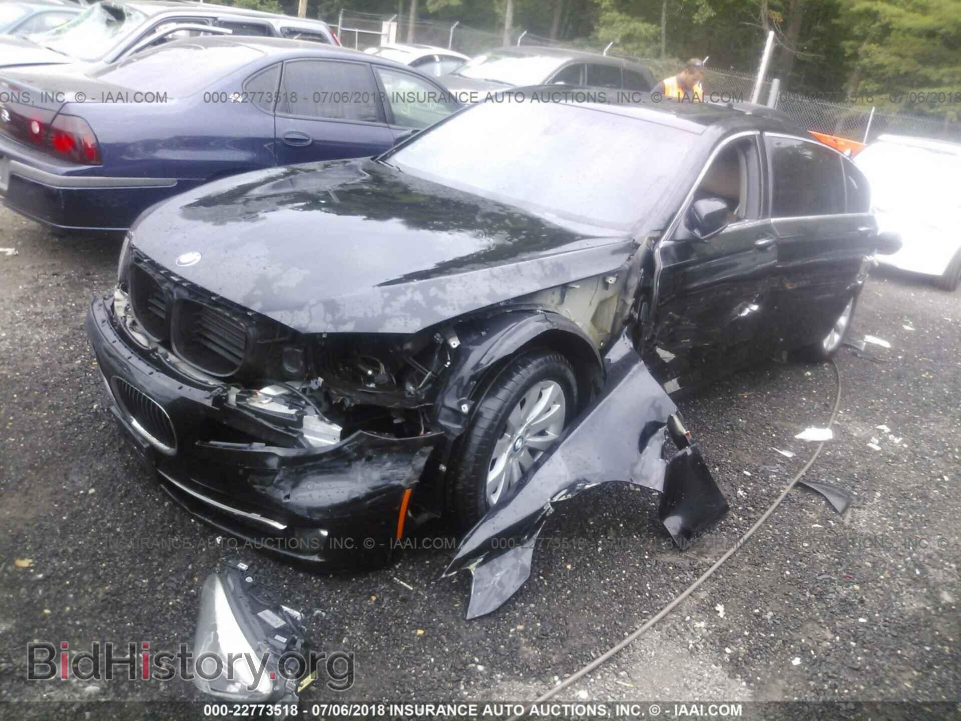 2011 Bmw 750 - VIN: WBAKC8C54BC432823 - Фото 2