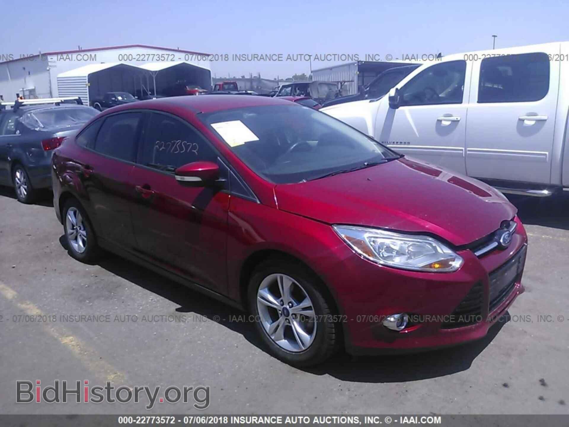 Photo 1FAHP3F2XCL301683 - Ford Focus 2012