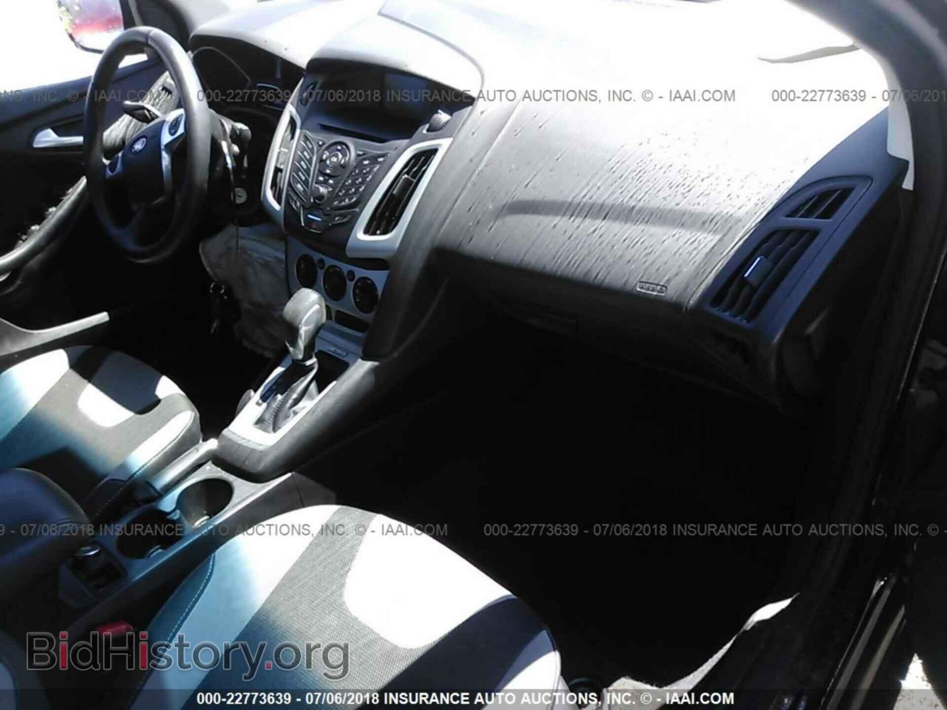 2014 Ford Focus - VIN: 1FADP3F29EL449759 - Фото 5