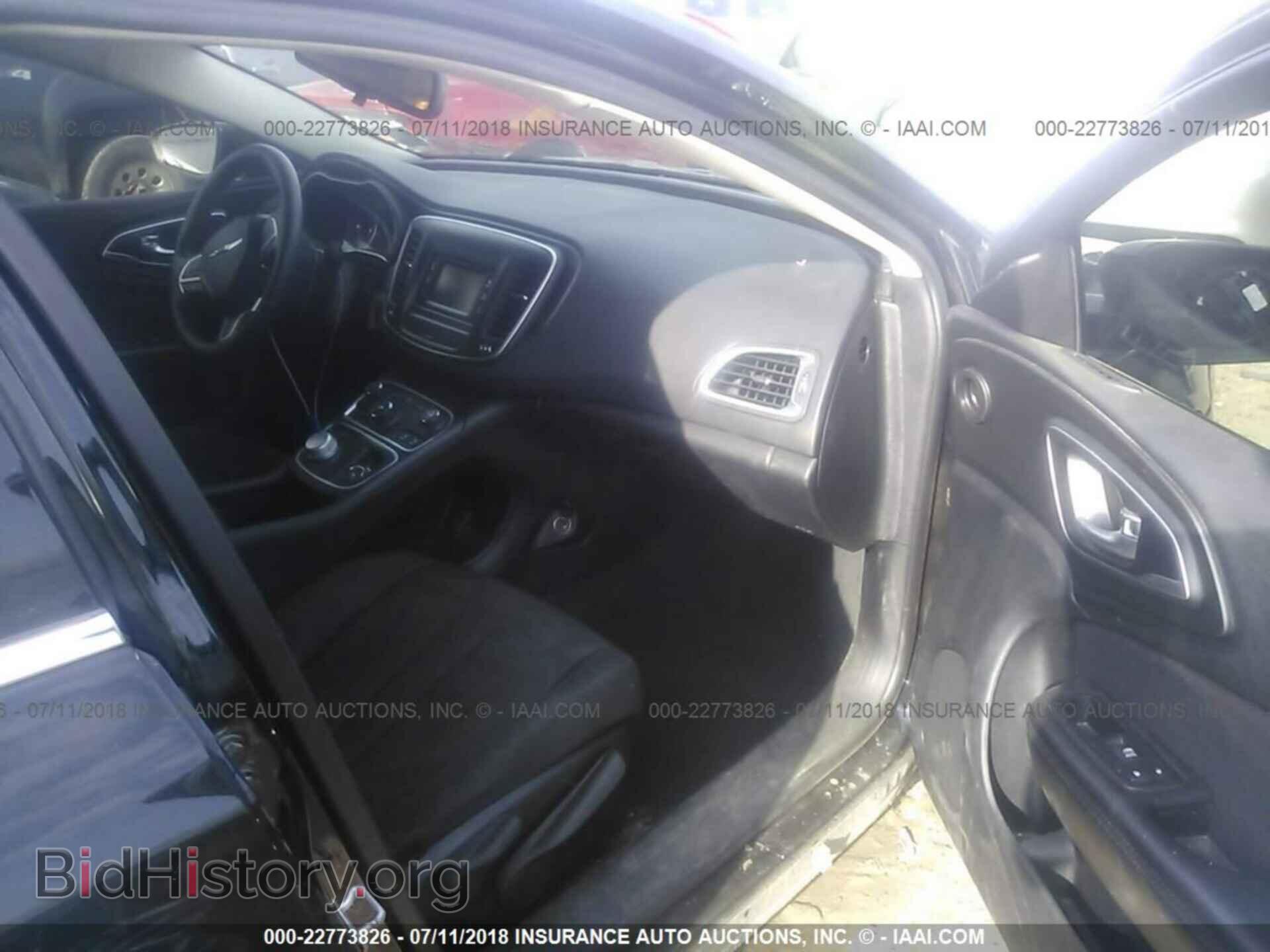 2015 Chrysler 200 - VIN: 1C3CCCAB0FN575656 - Фото 5