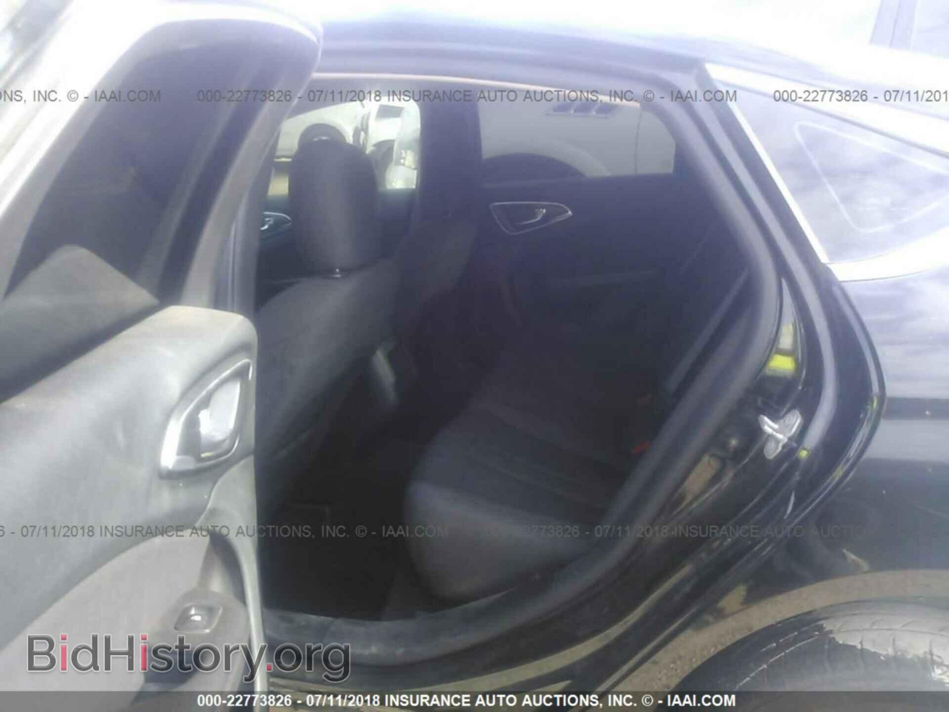 2015 Chrysler 200 - VIN: 1C3CCCAB0FN575656 - Фото 8