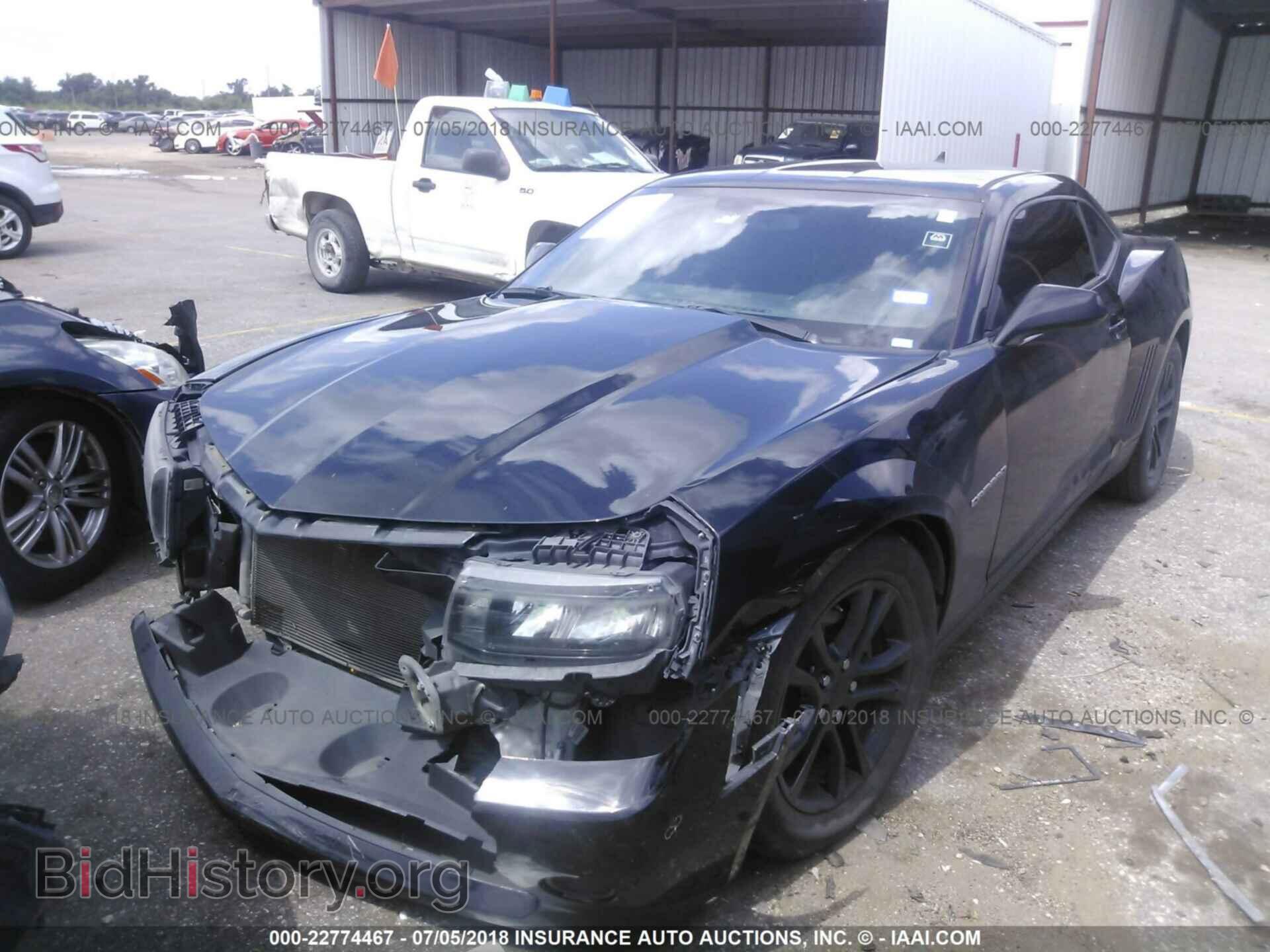 2014 Chevrolet Camaro - VIN: 2G1FA1E31E9240549 - Фото 2