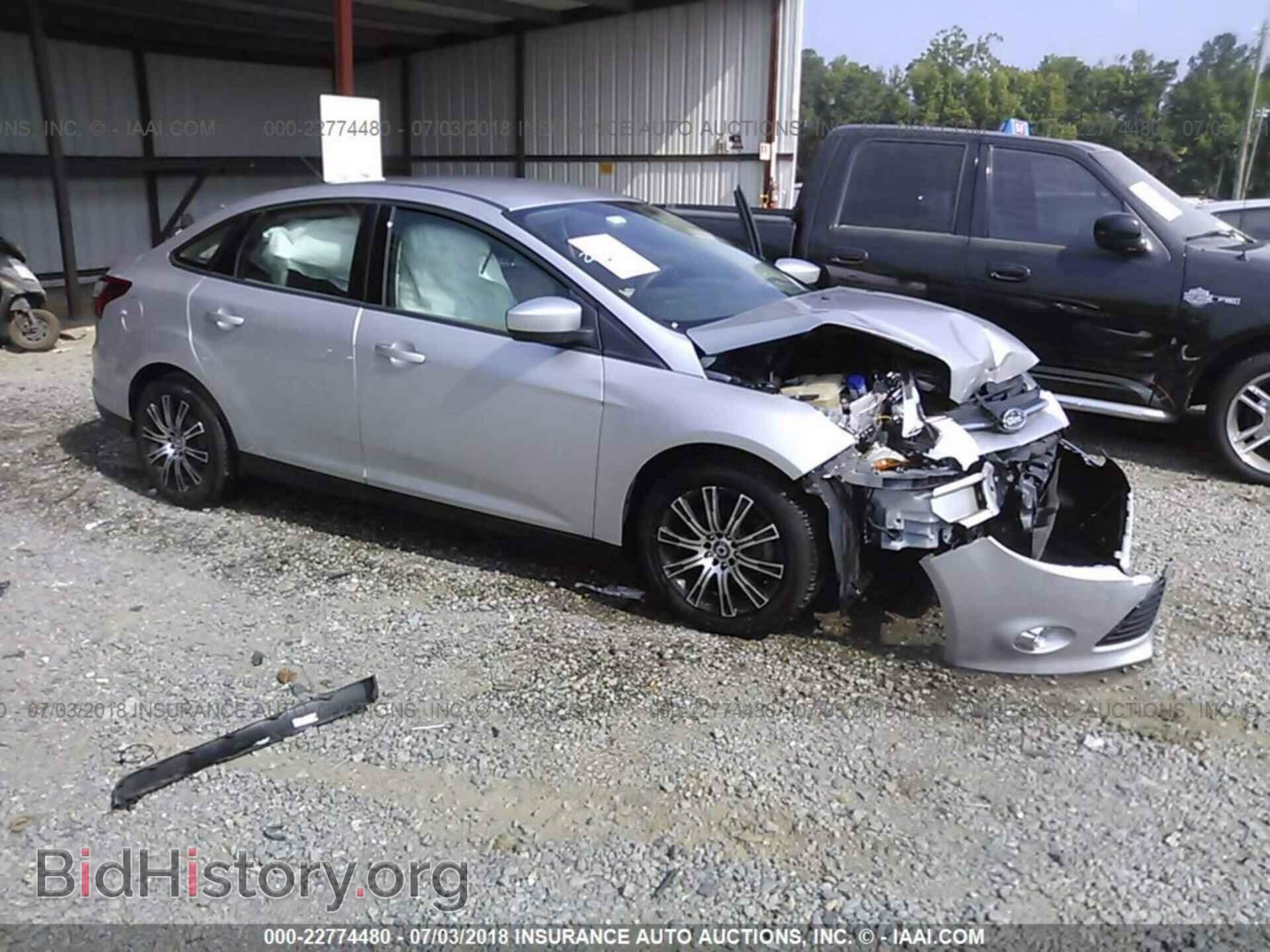 Фотография 1FAHP3F21CL129589 - Ford Focus 2012