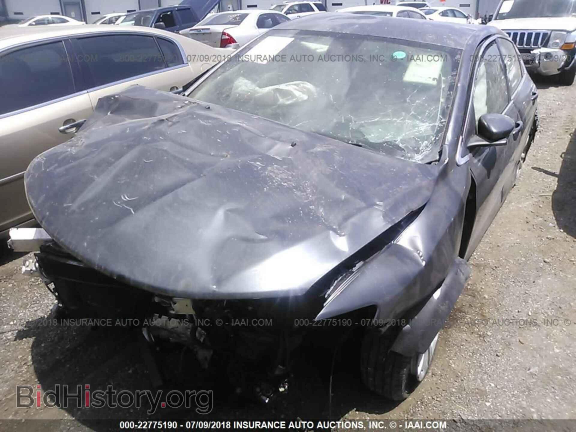2015 Chrysler 200 - VIN: 1C3CCCAB4FN674562 - Photo 6