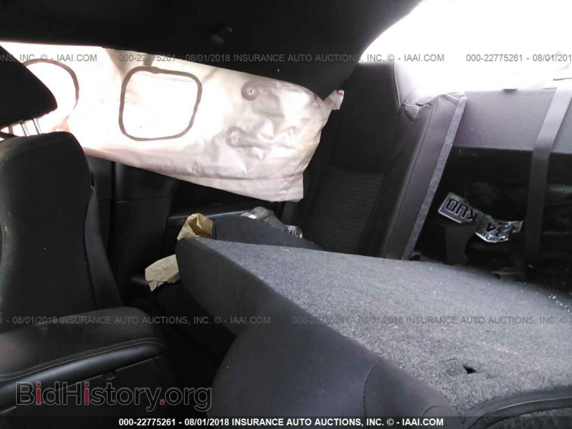 2015 Dodge Challenger - VIN: 2C3CDZAG8FH868855 - Photo 8