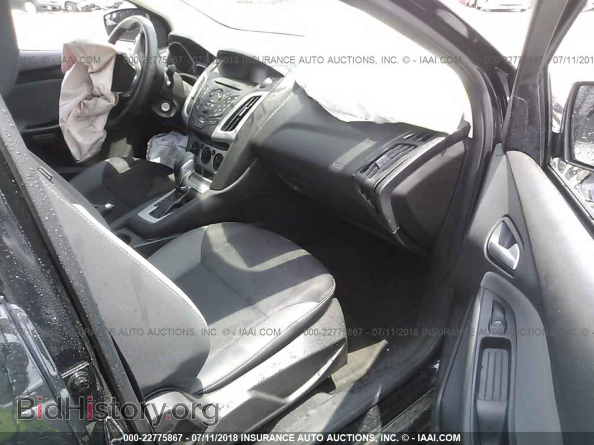 2014 Ford Focus - VIN: 1FADP3F25EL417293 - Фото 5