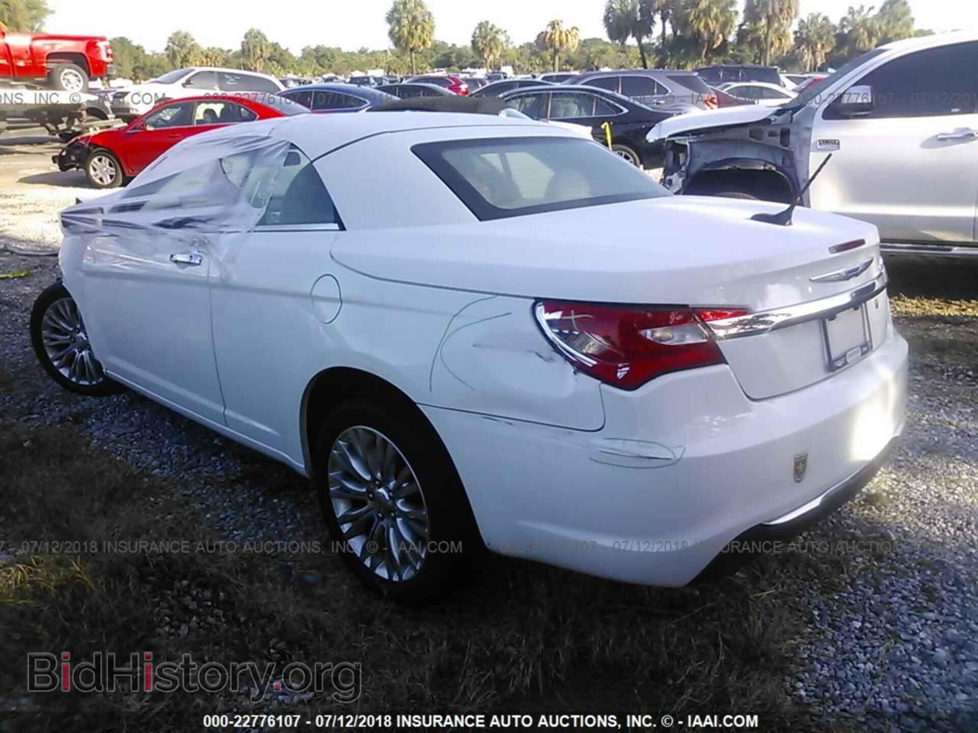 2012 Chrysler 200 - VIN: 1C3BCBFG4CN233617 - Photo 3
