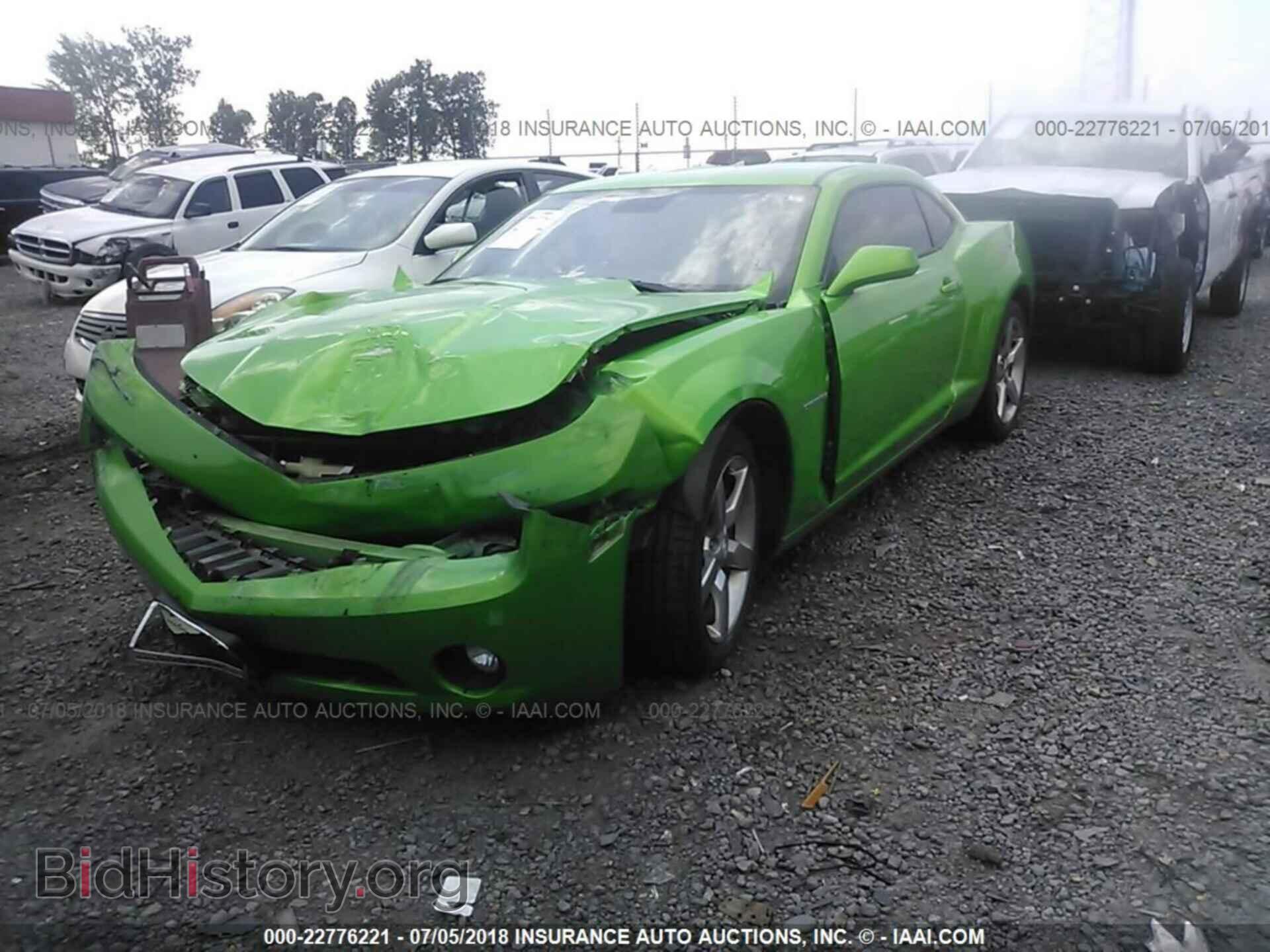 2011 Chevrolet Camaro - VIN: 2G1FB1ED2B9148836 - Фото 2