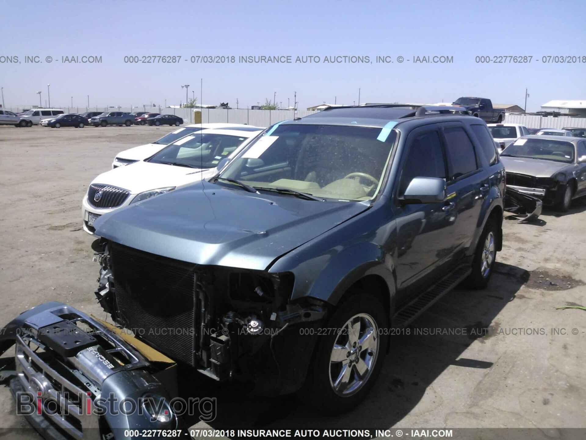 2012 Ford Escape - VIN: 1FMCU0EG1CKA90240 - Фото 2