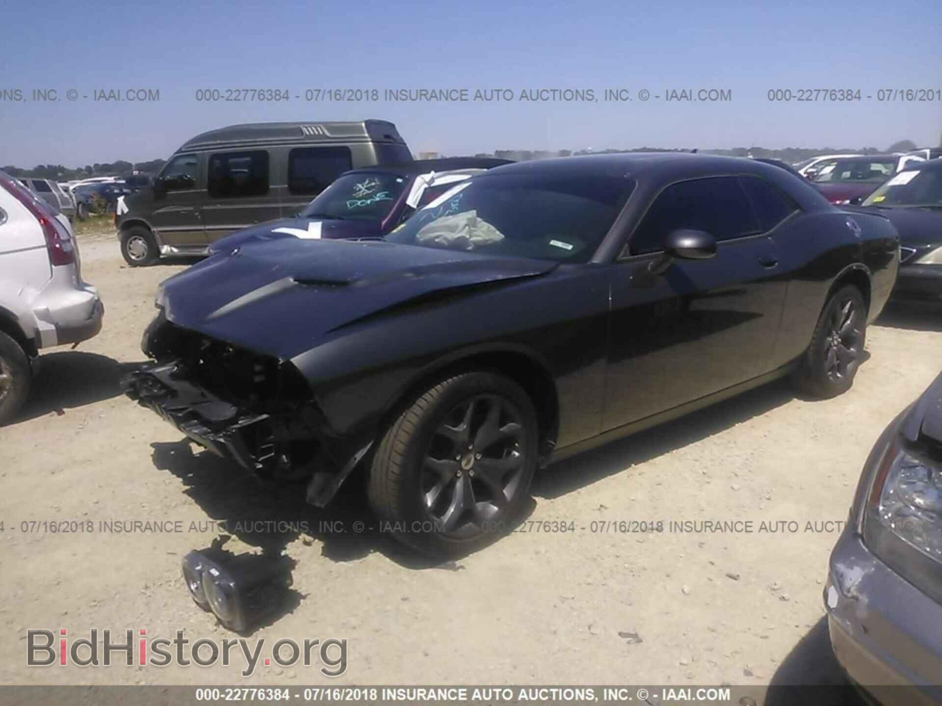 2018 Dodge Challenger - VIN: 2C3CDZAG3JH276756 - Photo 2