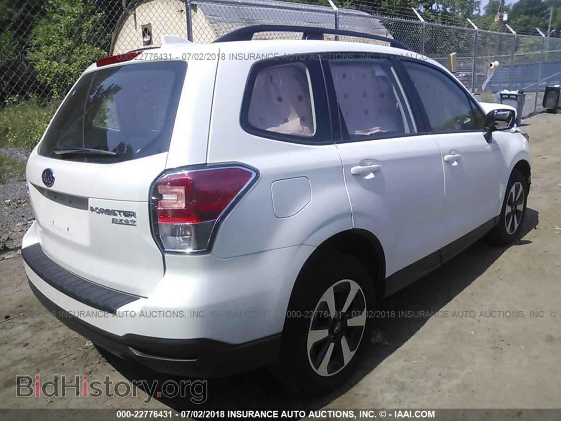 2017 Subaru Forester - VIN: JF2SJABC6HH589220 - Фото 4