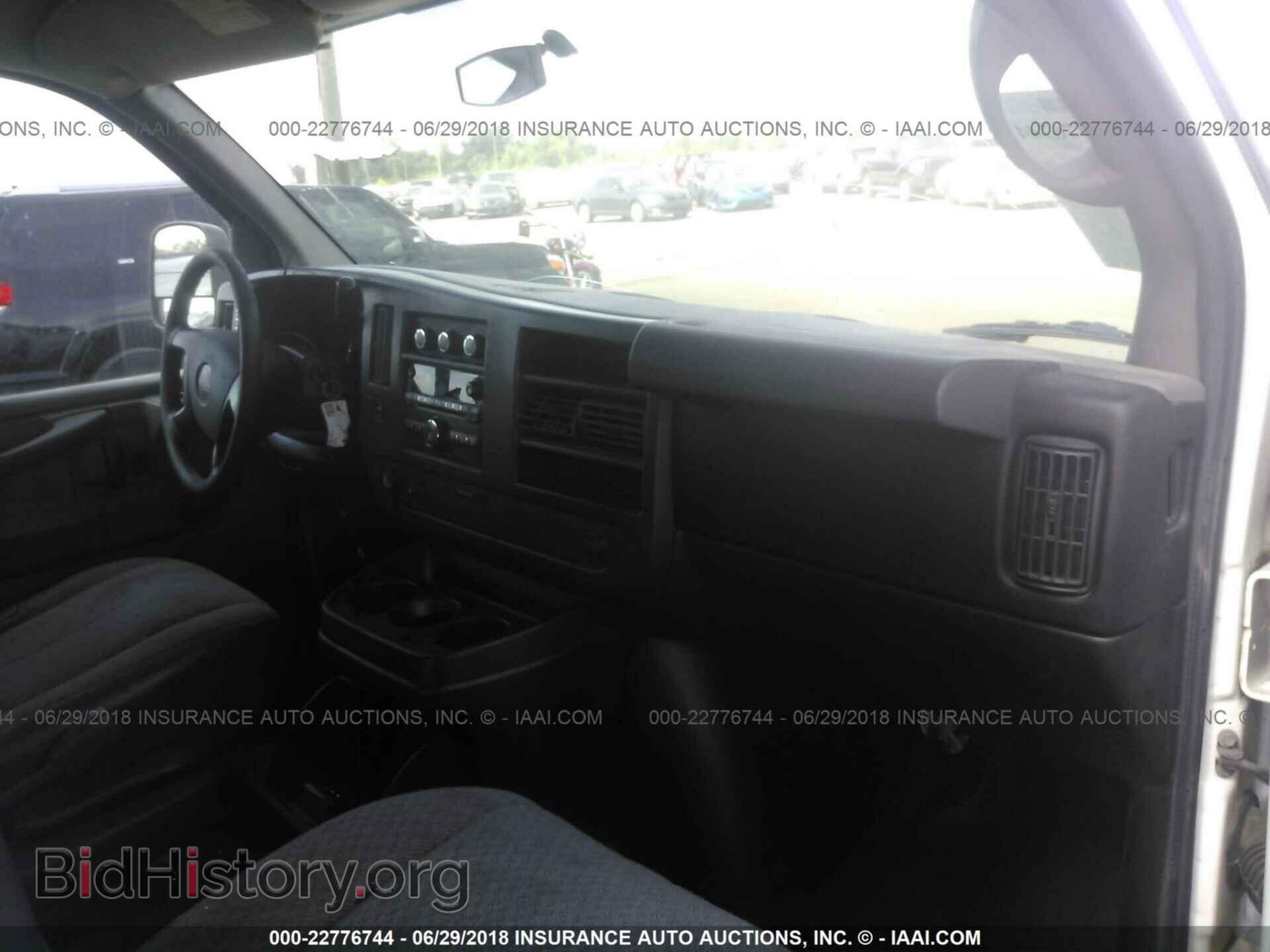 2013 Gmc Savana - VIN: 1GTS7AF41D1122614 - Фото 5