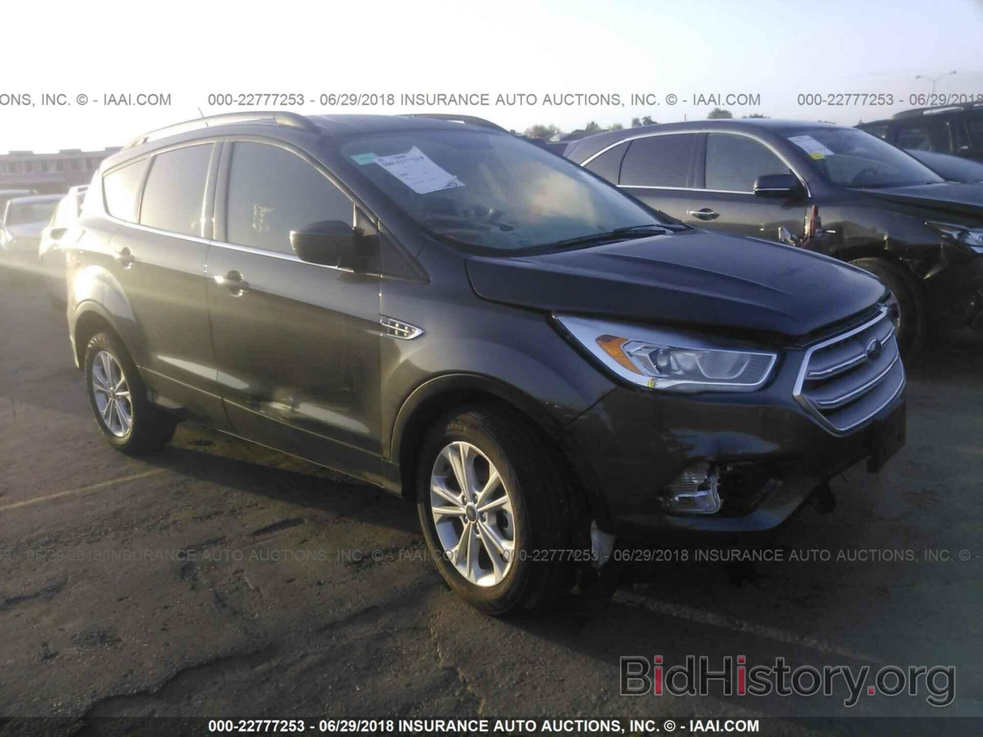 Photo 1FMCU0HD1JUA54292 - Ford Escape 2018