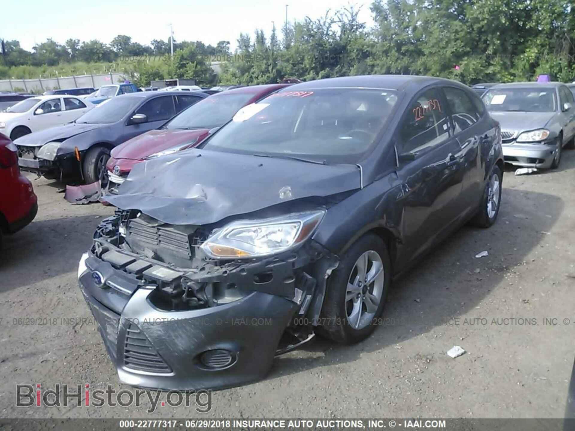 2014 Ford Focus - VIN: 1FADP3K25EL312498 - Фото 2