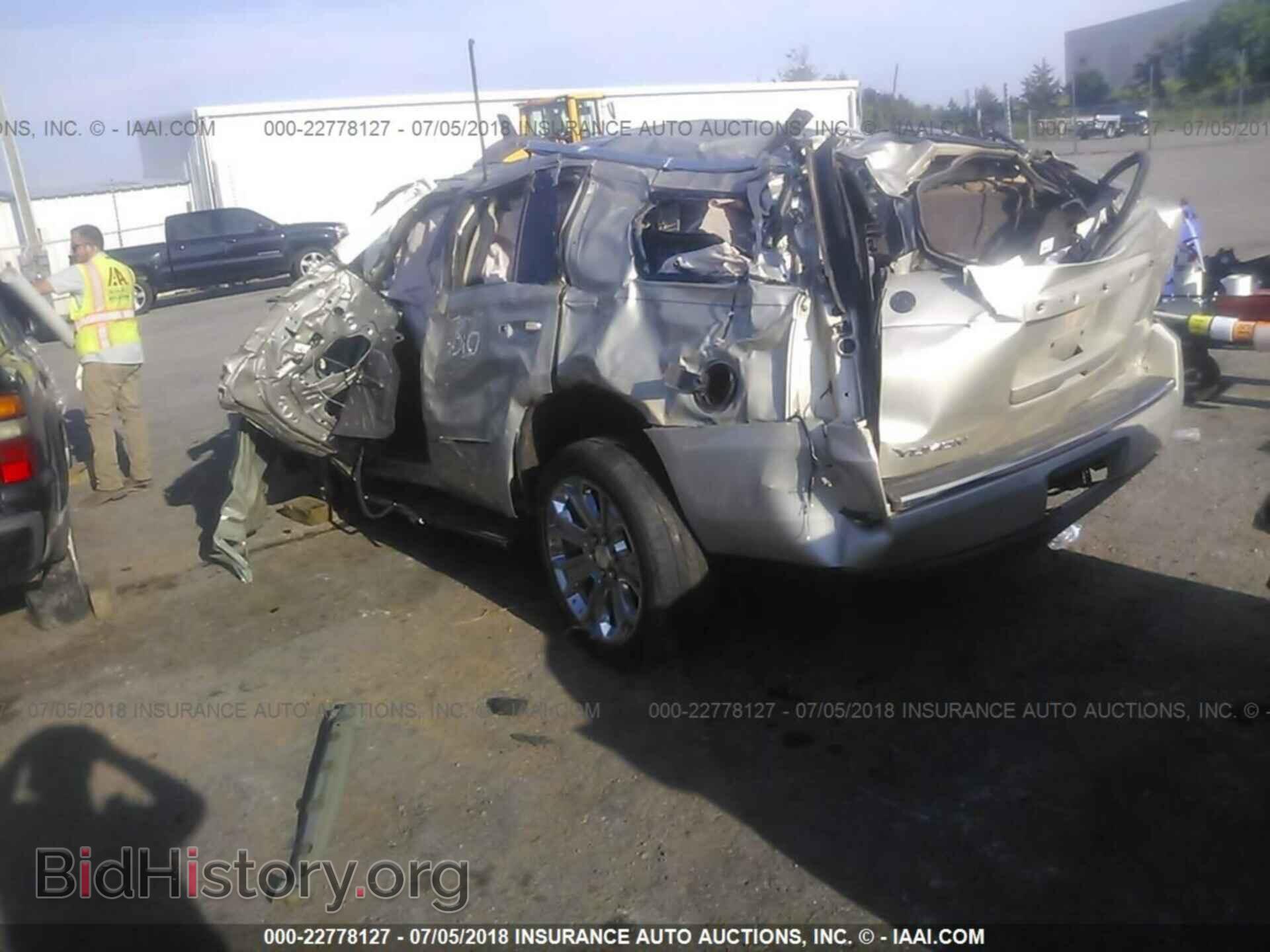 2016 Gmc Yukon - VIN: 1GKS2CKJ0GR475135 - Фото 3