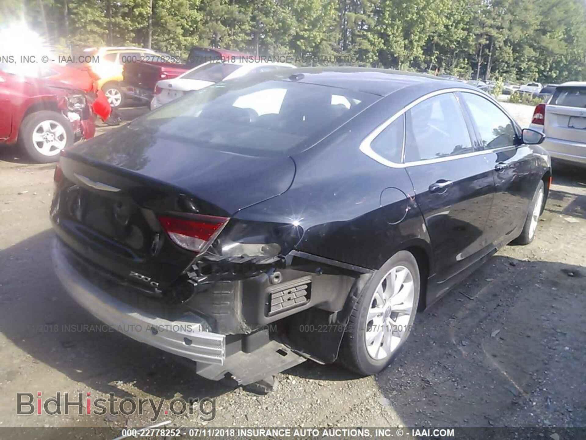2015 Chrysler 200 - VIN: 1C3CCCCB0FN585293 - Photo 4