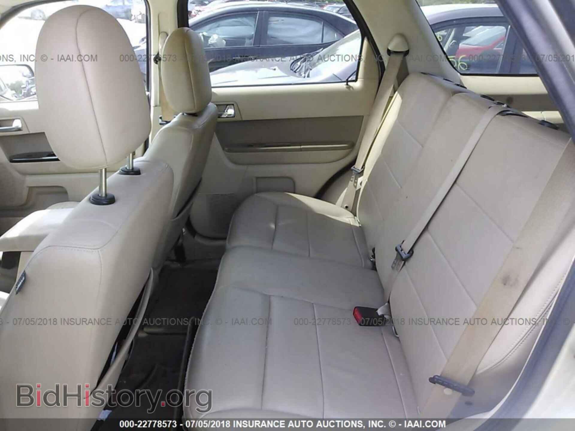 2011 Ford Escape - VIN: 1FMCU0E74BKA77917 - Фото 8