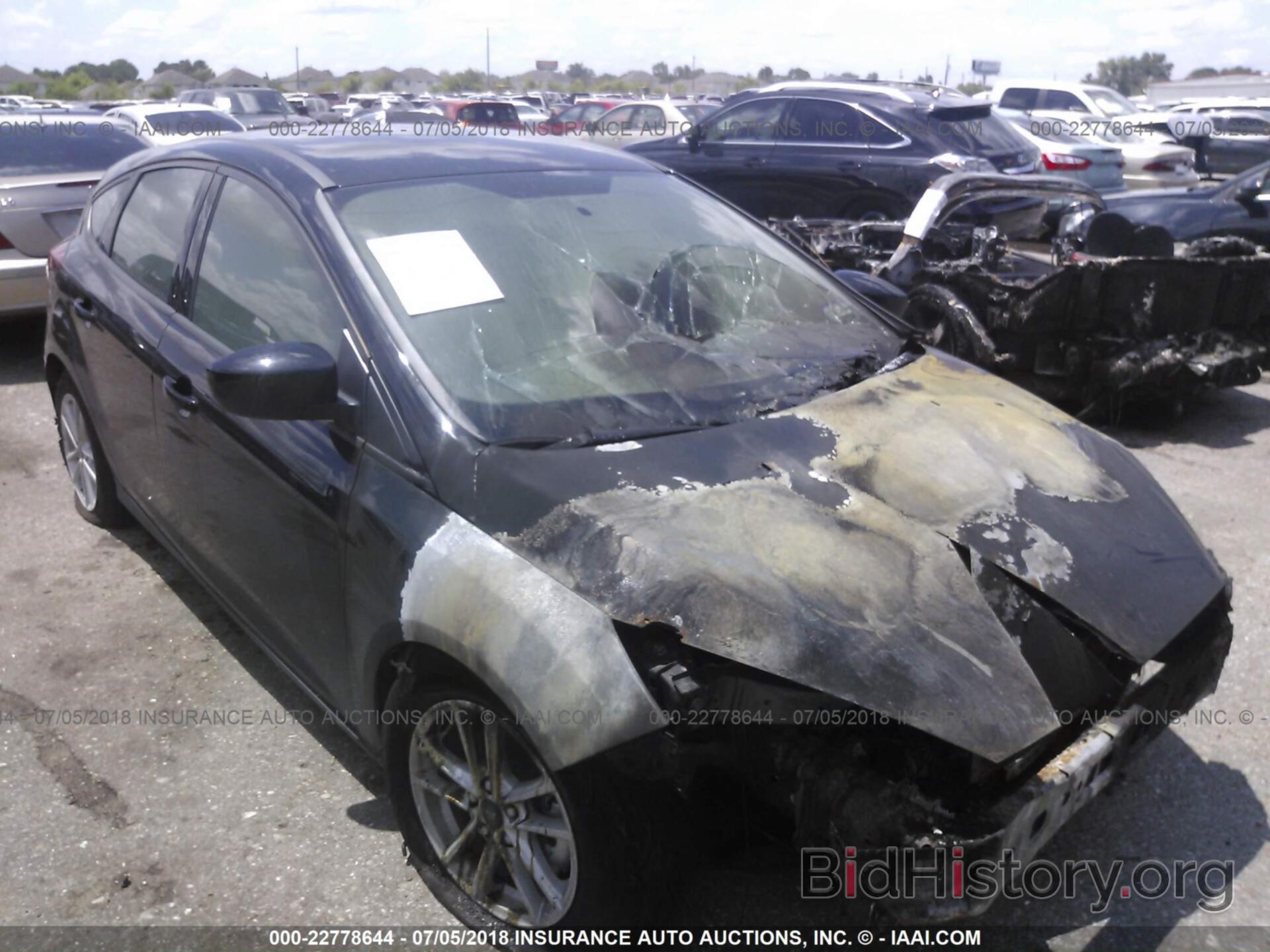 Photo 1FADP3K2XJL259033 - Ford Focus 2018