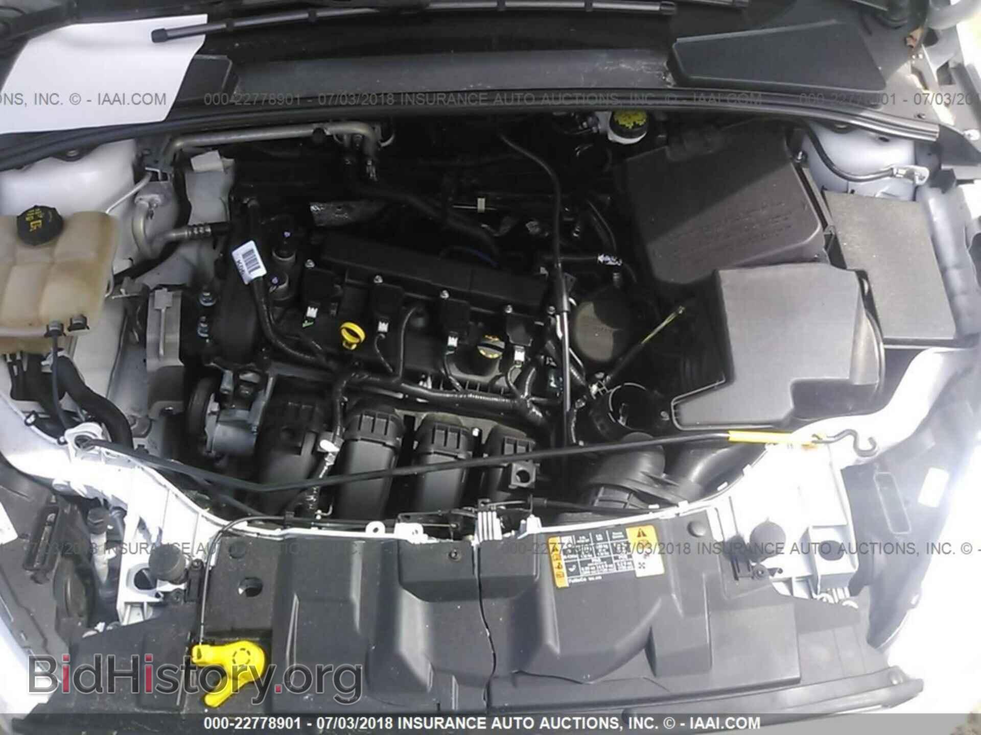 2016 Ford Focus - VIN: 1FADP3K23GL219627 - Photo 10