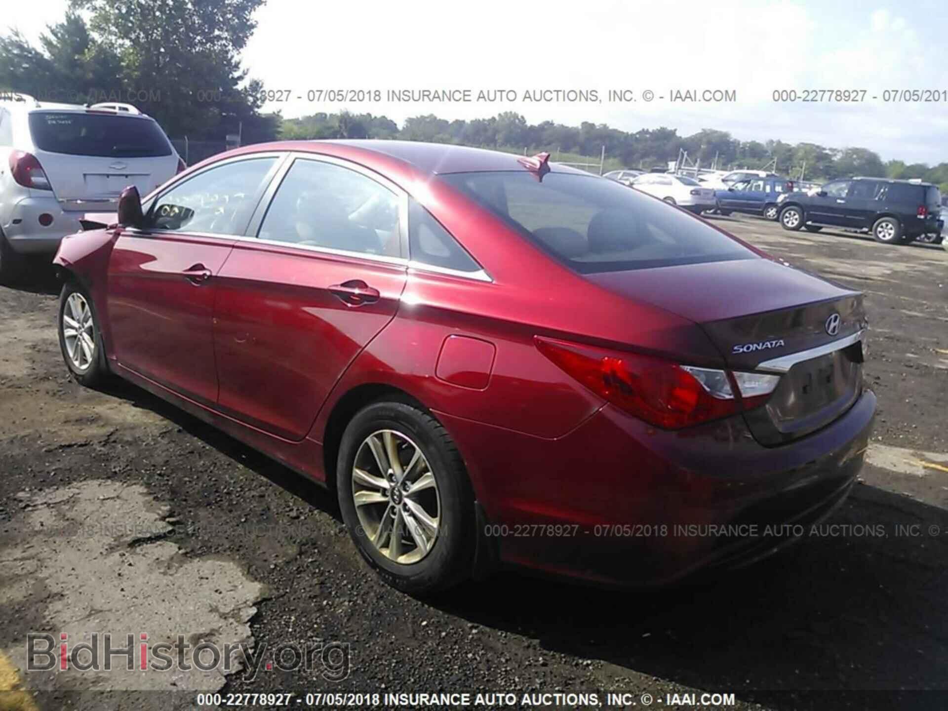 2012 Hyundai Sonata - VIN: 5NPEB4AC0CH480399 - Photo 3