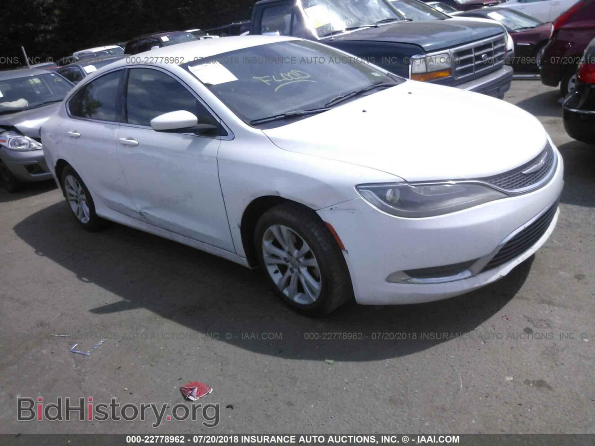 Photo 1C3CCCAB0FN571932 - Chrysler 200 2015