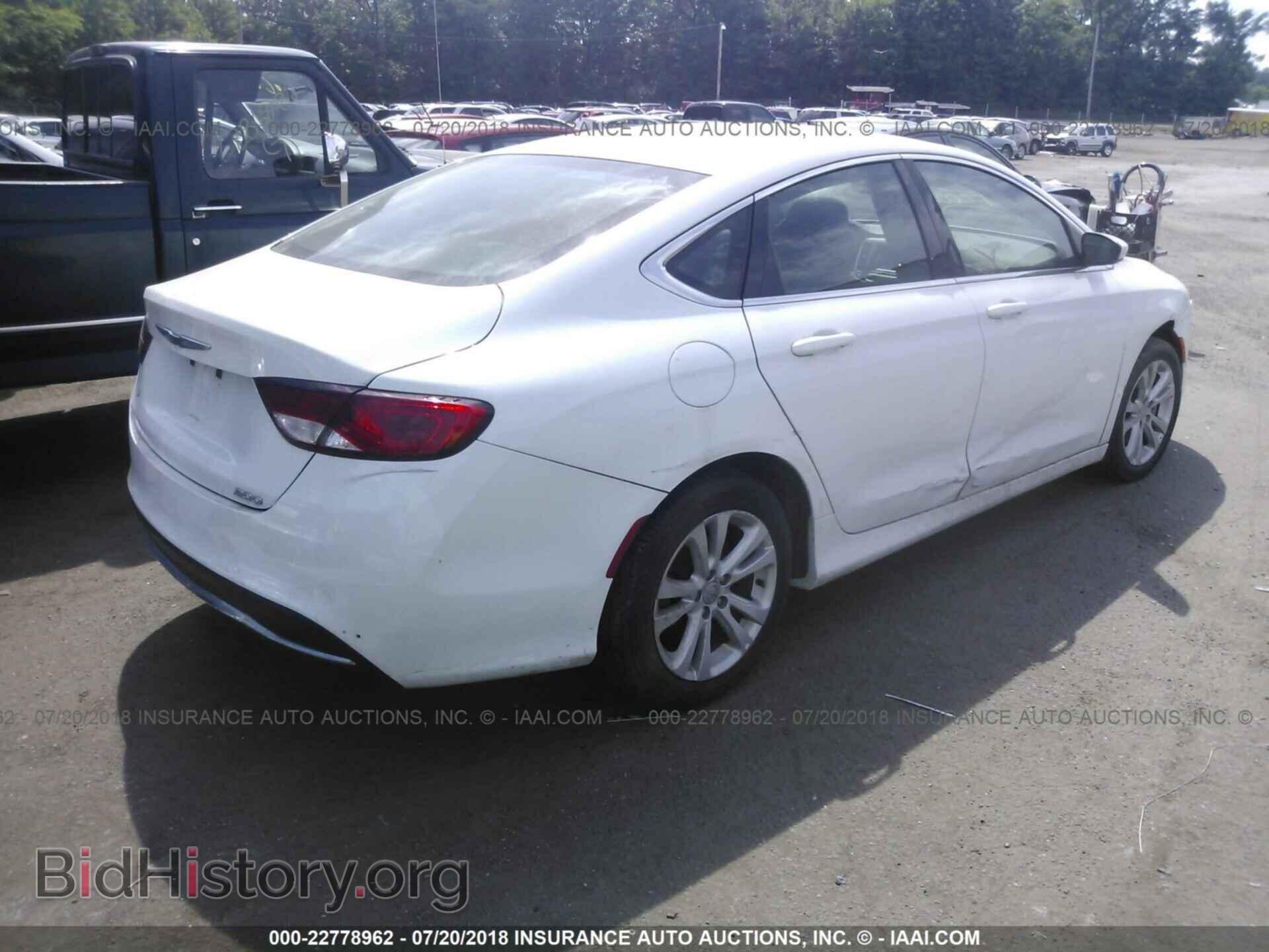 2015 Chrysler 200 - VIN: 1C3CCCAB0FN571932 - Фото 4