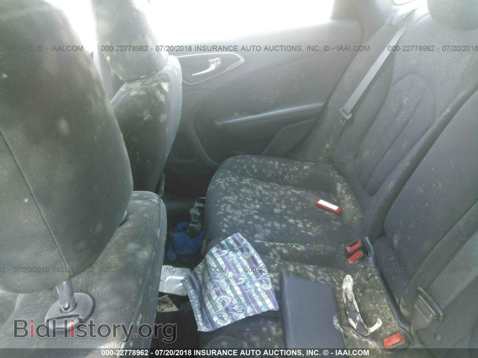 2015 Chrysler 200 - VIN: 1C3CCCAB0FN571932 - Фото 8