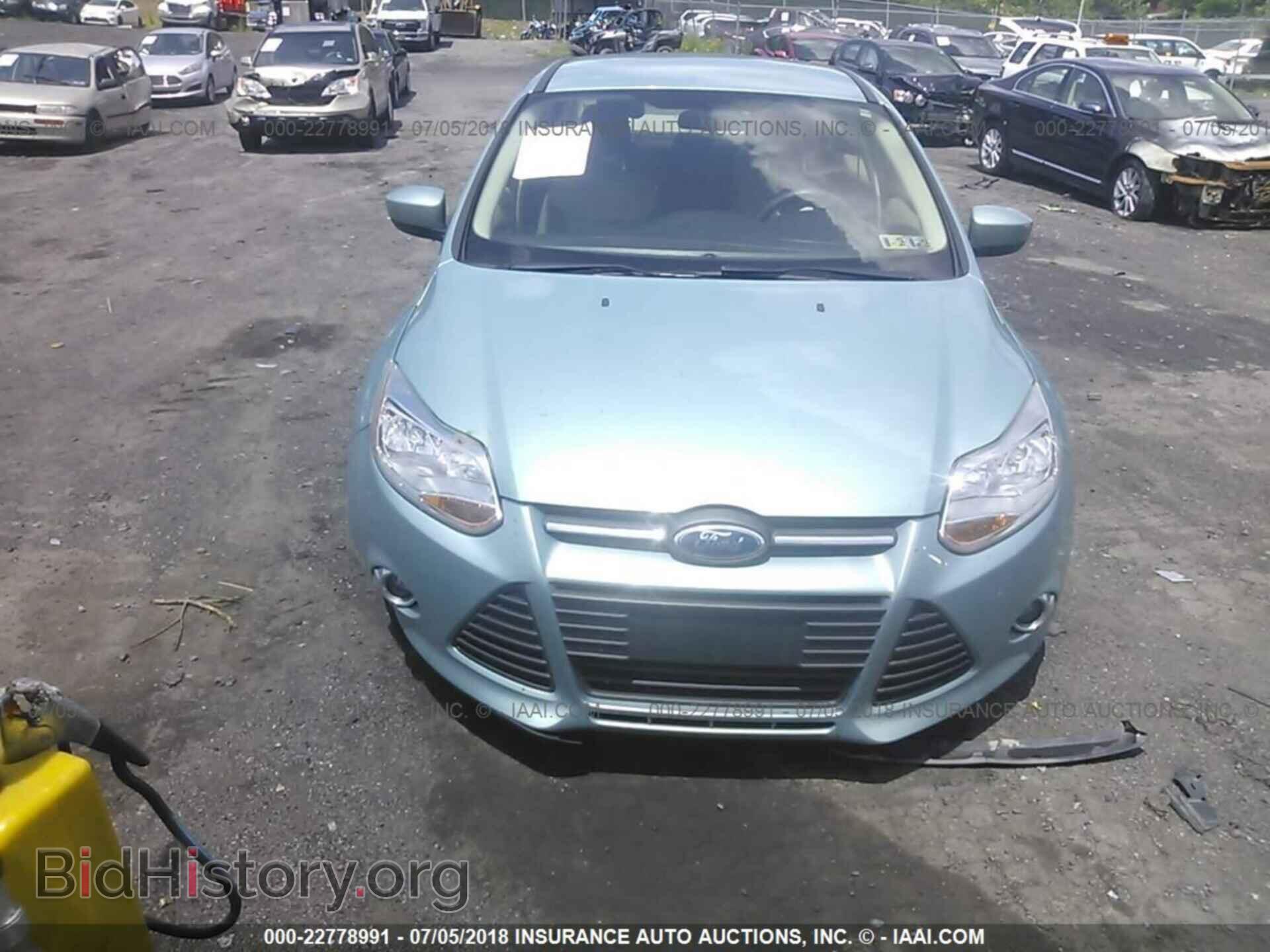 2012 Ford Focus - VIN: 1FAHP3F27CL260090 - Photo 6