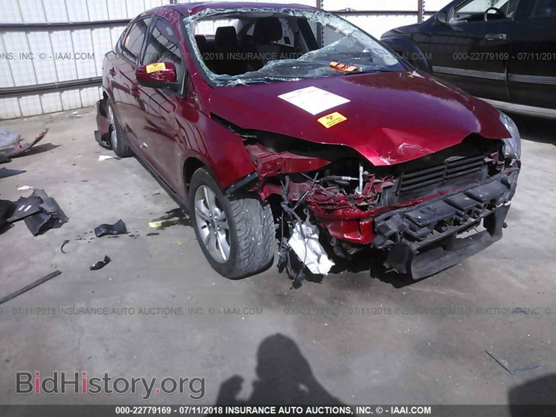 Photo 1FAHP3F29CL449873 - Ford Focus 2012
