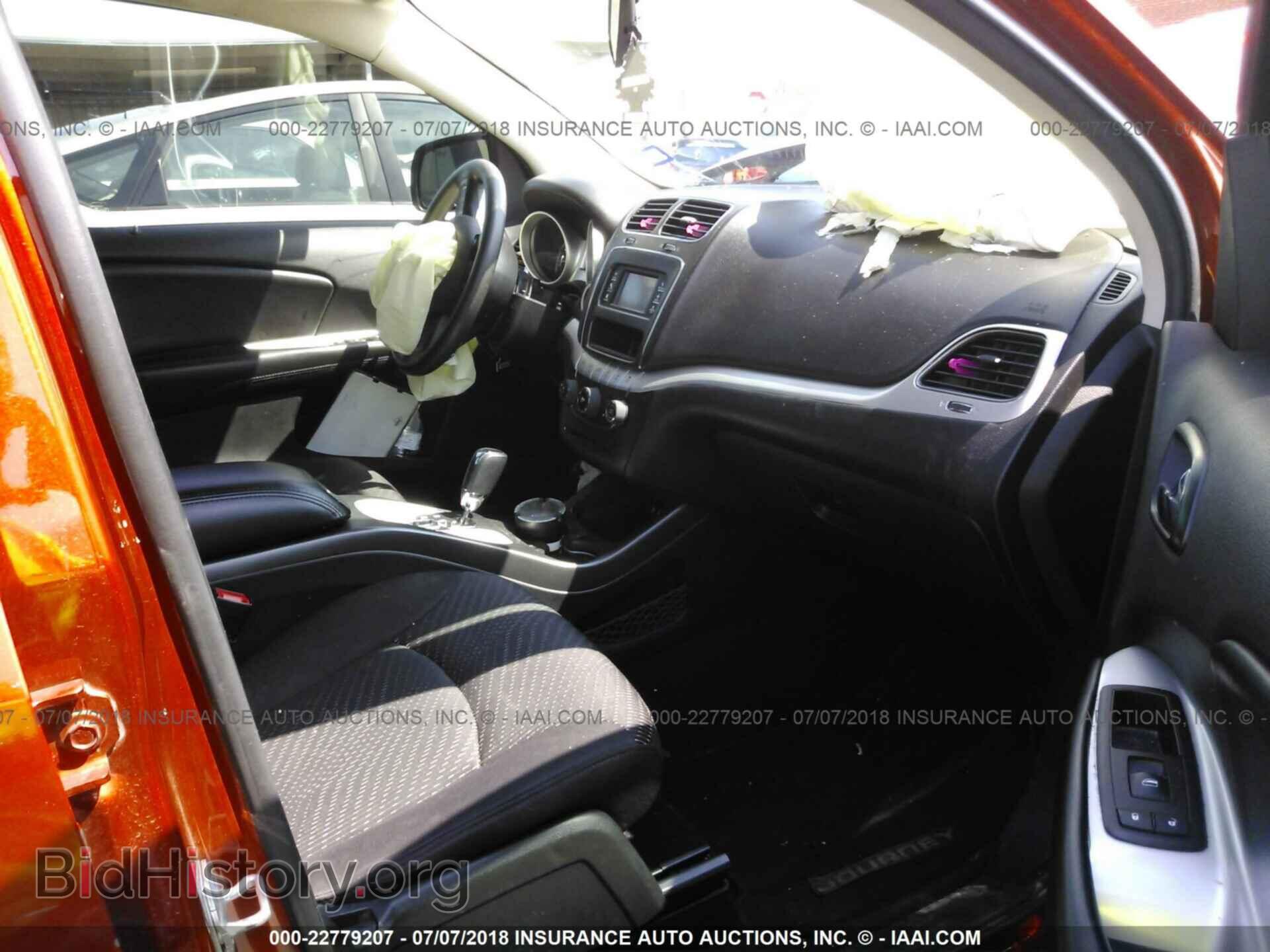 2014 Dodge Journey - VIN: 3C4PDCBB6ET198662 - Фото 5